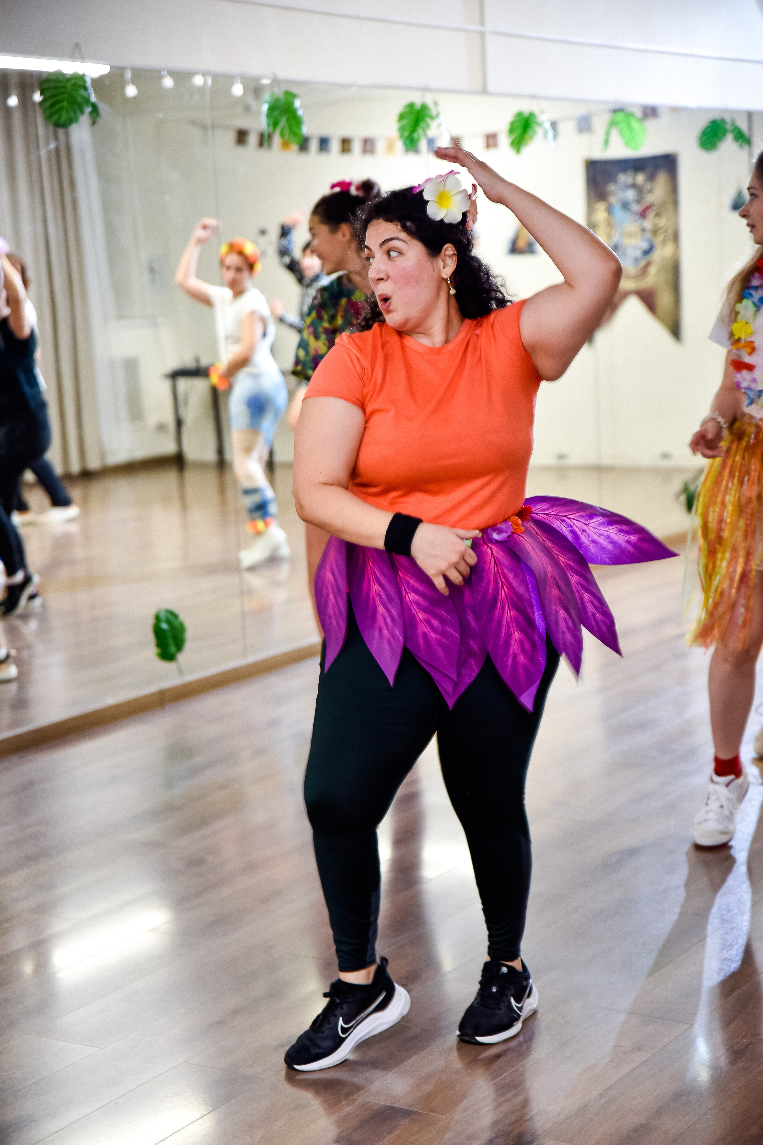 НОВОГОДНЯЯ ГАВАЙСКАЯ ТАНЦЕВАЛЬНАЯ ФИТНЕС- ВЕЧЕРИНКА