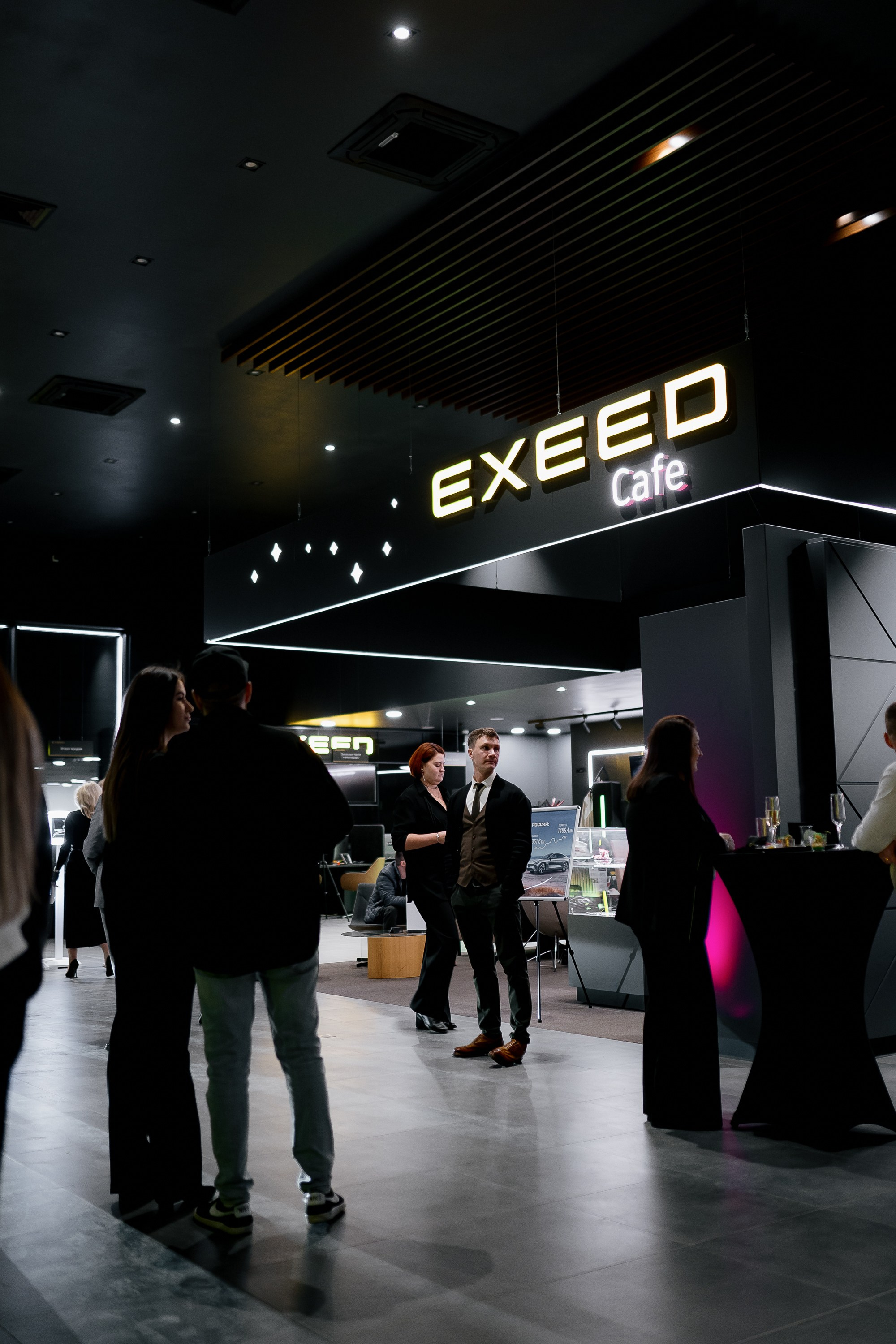 Презентация Exlantix ET. Сергей Кошкин. Репортажная и ивент-фотография в Сургуте