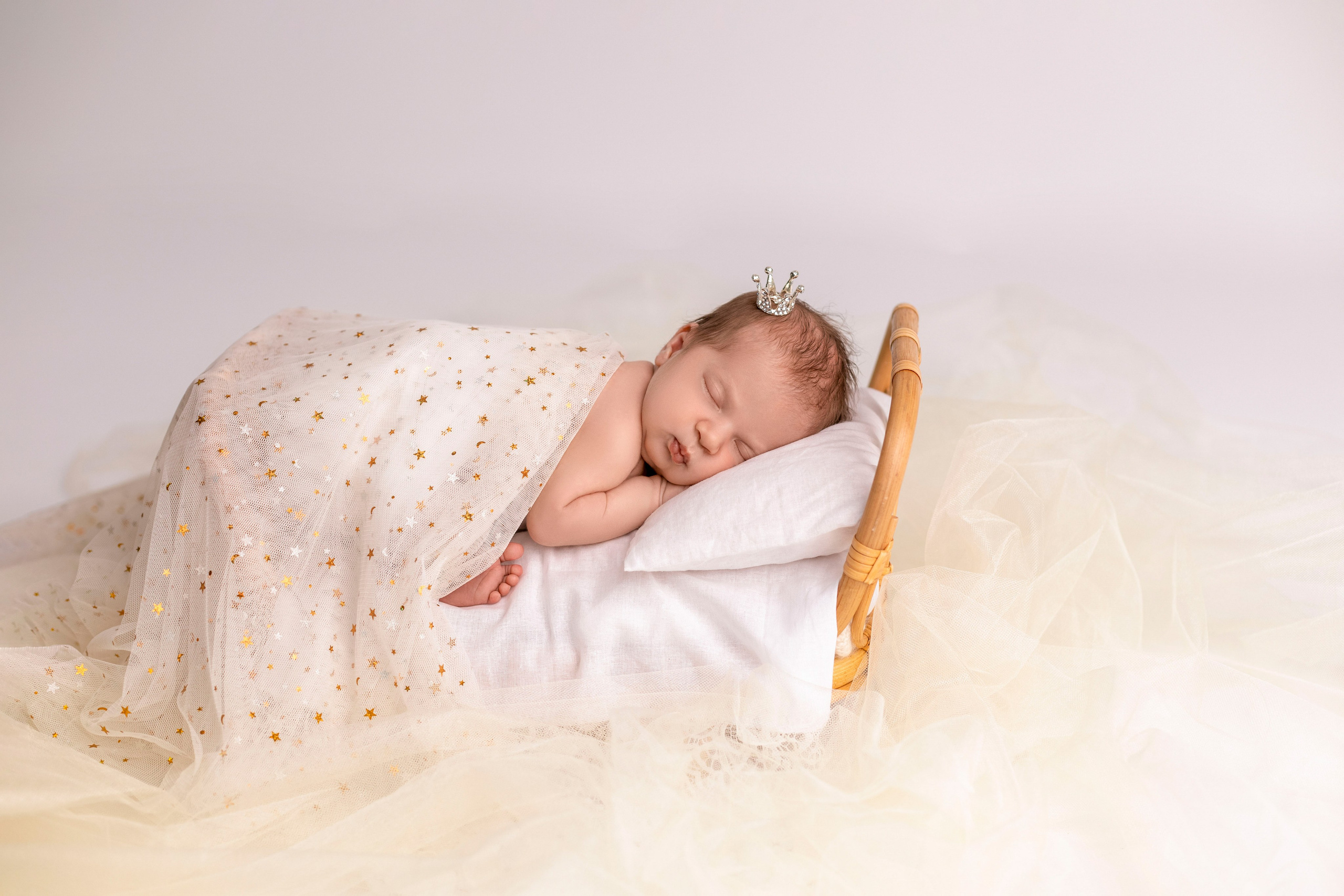 Зарина и дочка, 11 дней. Фотограф новорожденных в Нижнем Новгороде Надежда Кадылкина