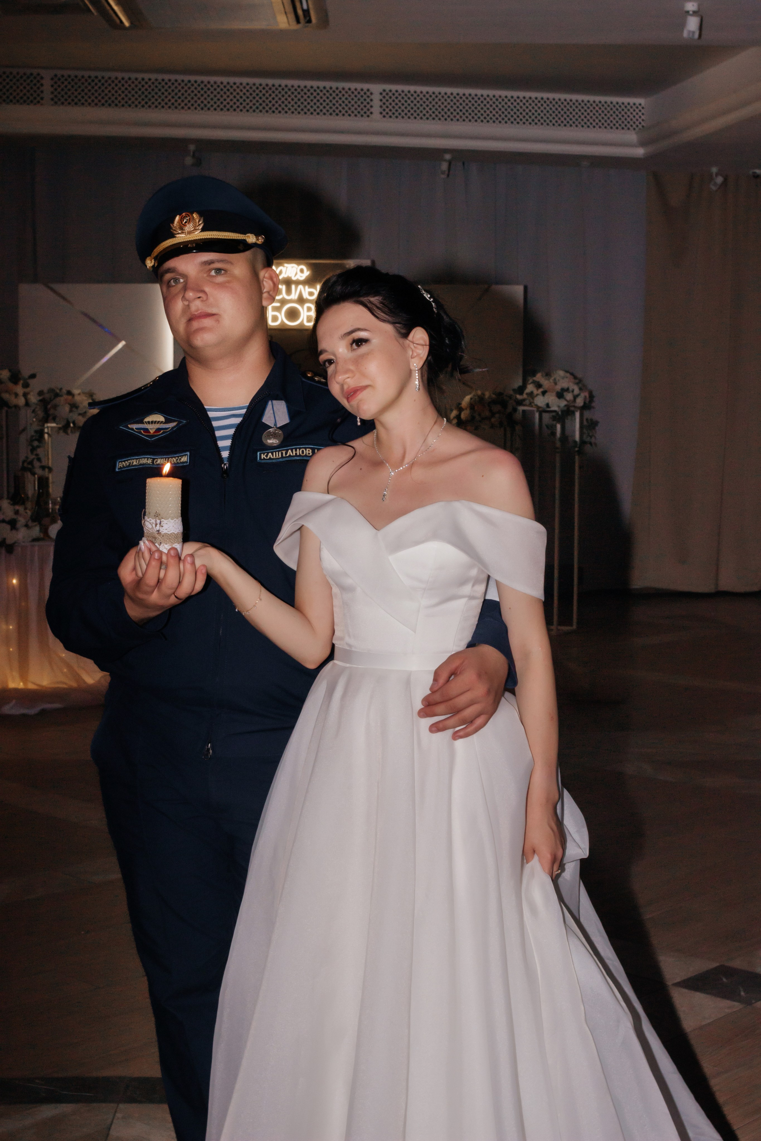 Свадебная съемка Лены и Никиты на Стрелке и в Ресторане Парус на Гребном канале. Свадебный фотограф и фотограф Love-Store в Нижнем Новгороде Анастасия