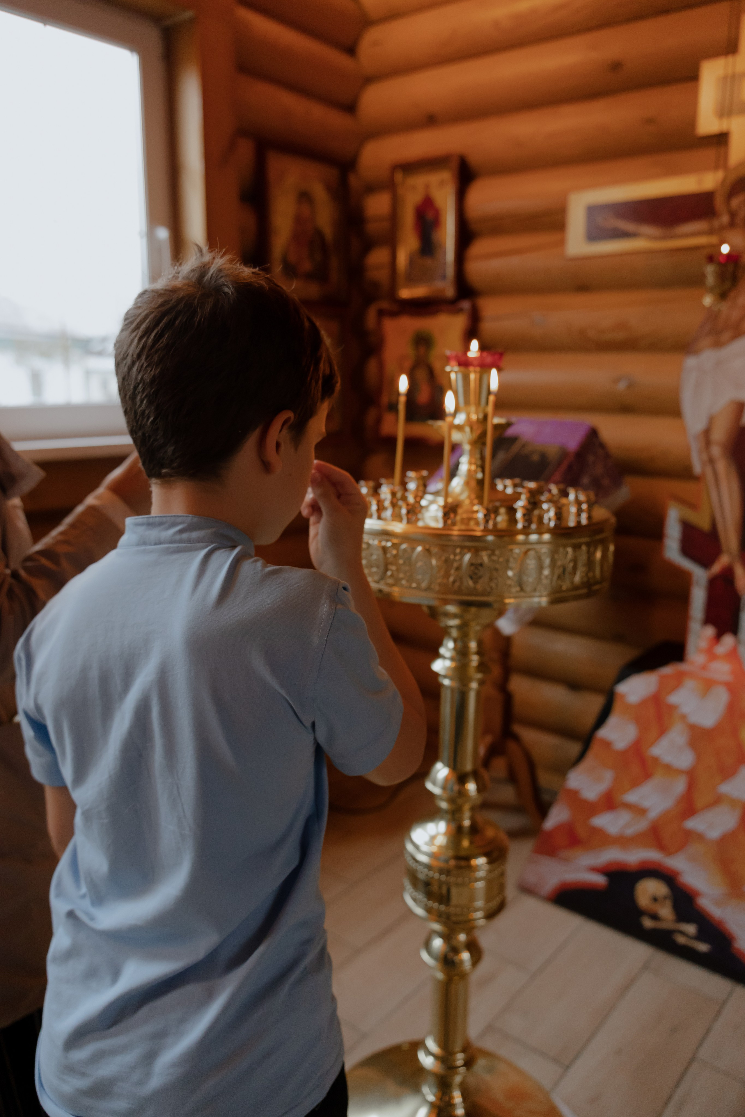 Крещение в храме Георгия Победоносца. Фотограф в Новосибирске Екатерина Васильева