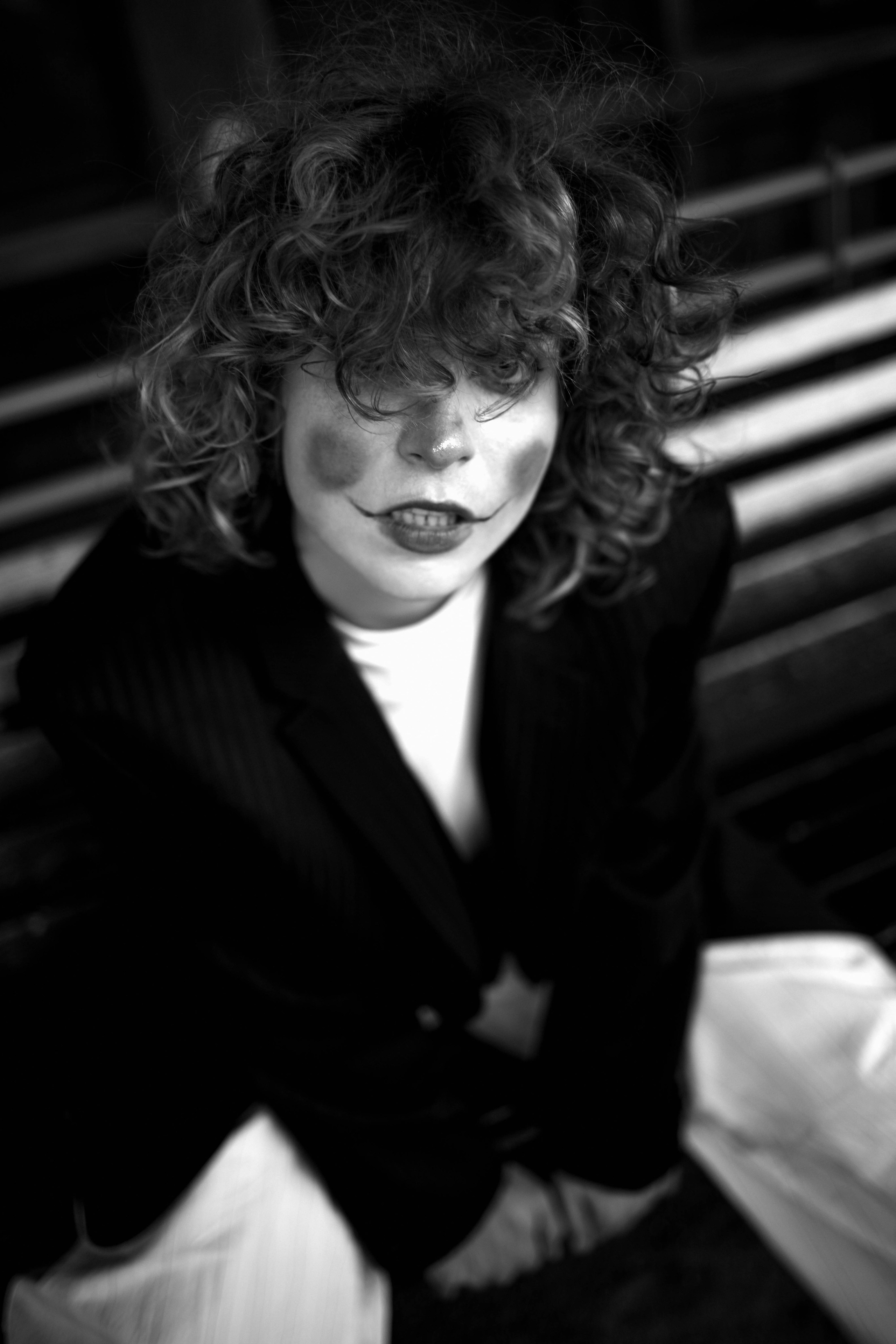 Закат на ЖД вокзале. Лиза. Фотограф в Твери Лагодная Яна