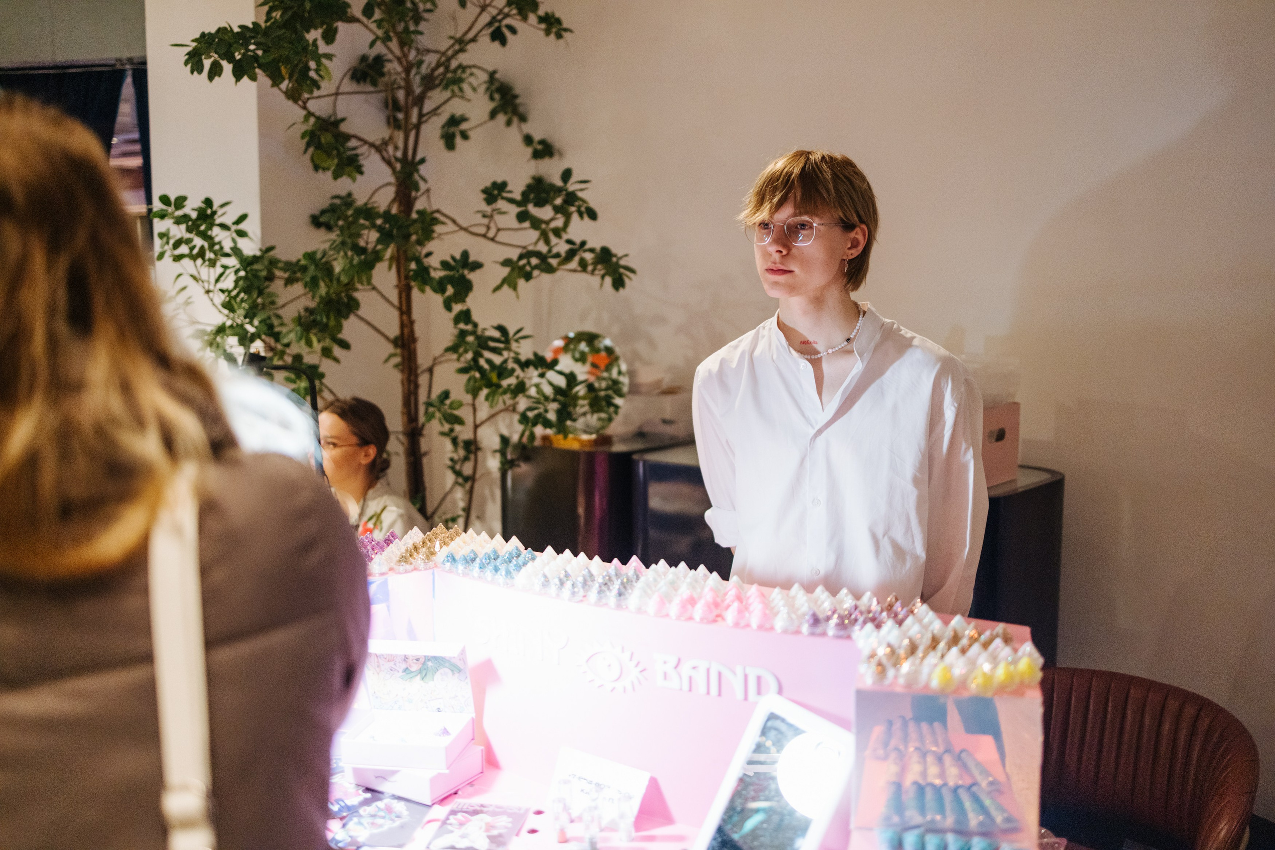 2–3 марта 2024 в пространстве «Три вокзала. Депо» / День 1 / фото Валерий Белобеев. Фотоотчеты «Ламбада-маркета»