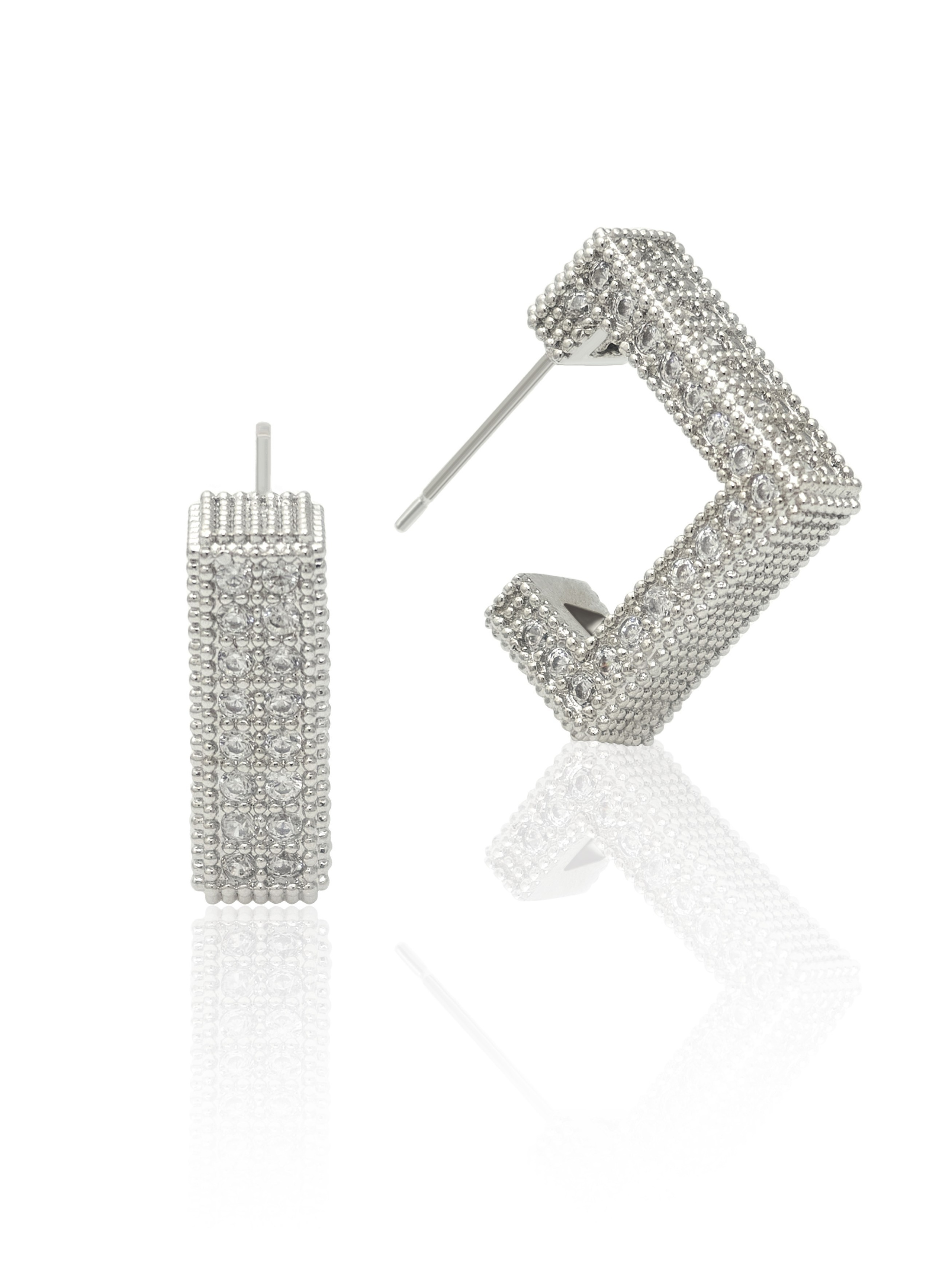 Ювелирные изделия. Каталожный предметный фотограф