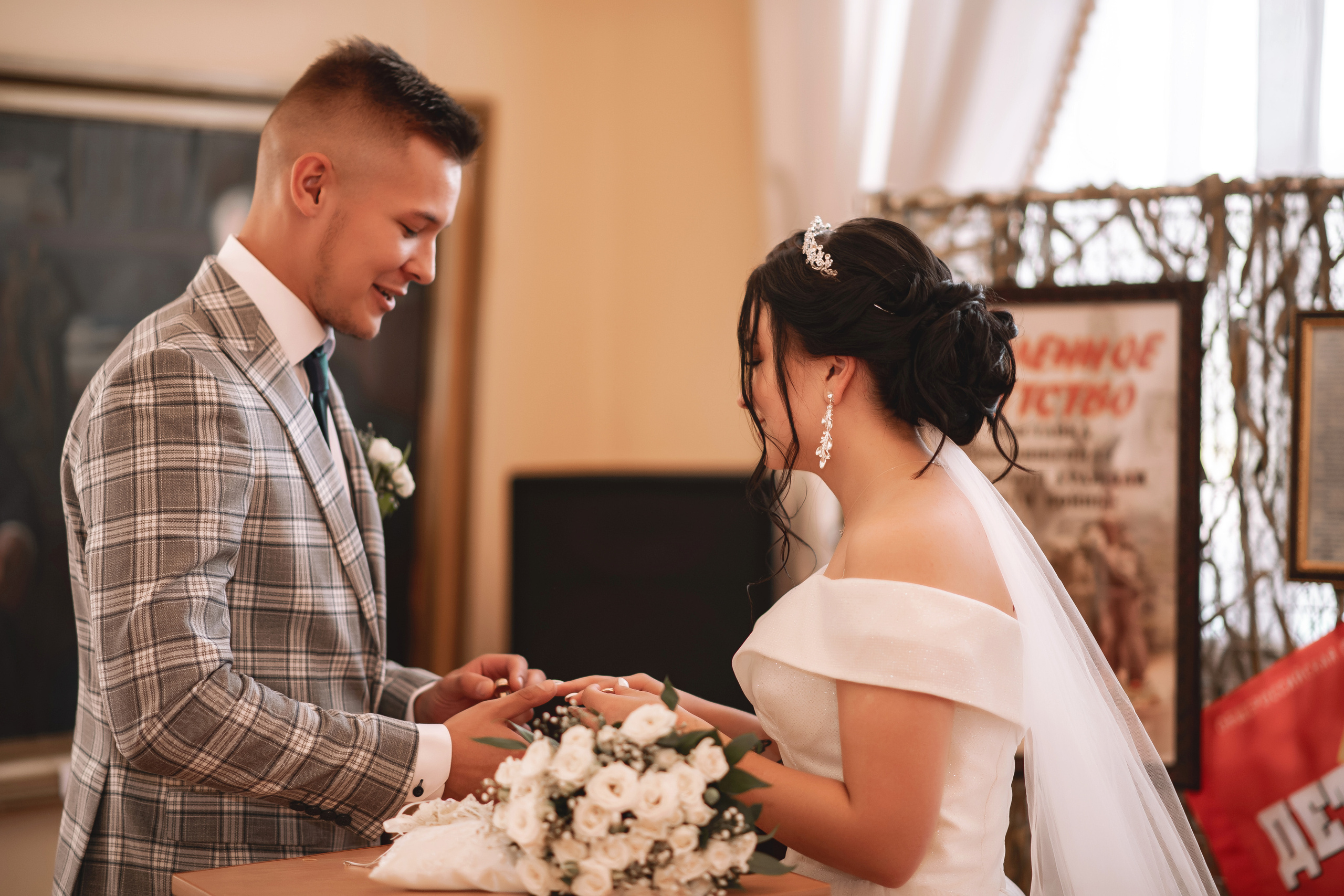 Илья и Виктория. Свадебный фотограф Белгород Валуйки Старый Оскол Воронеж