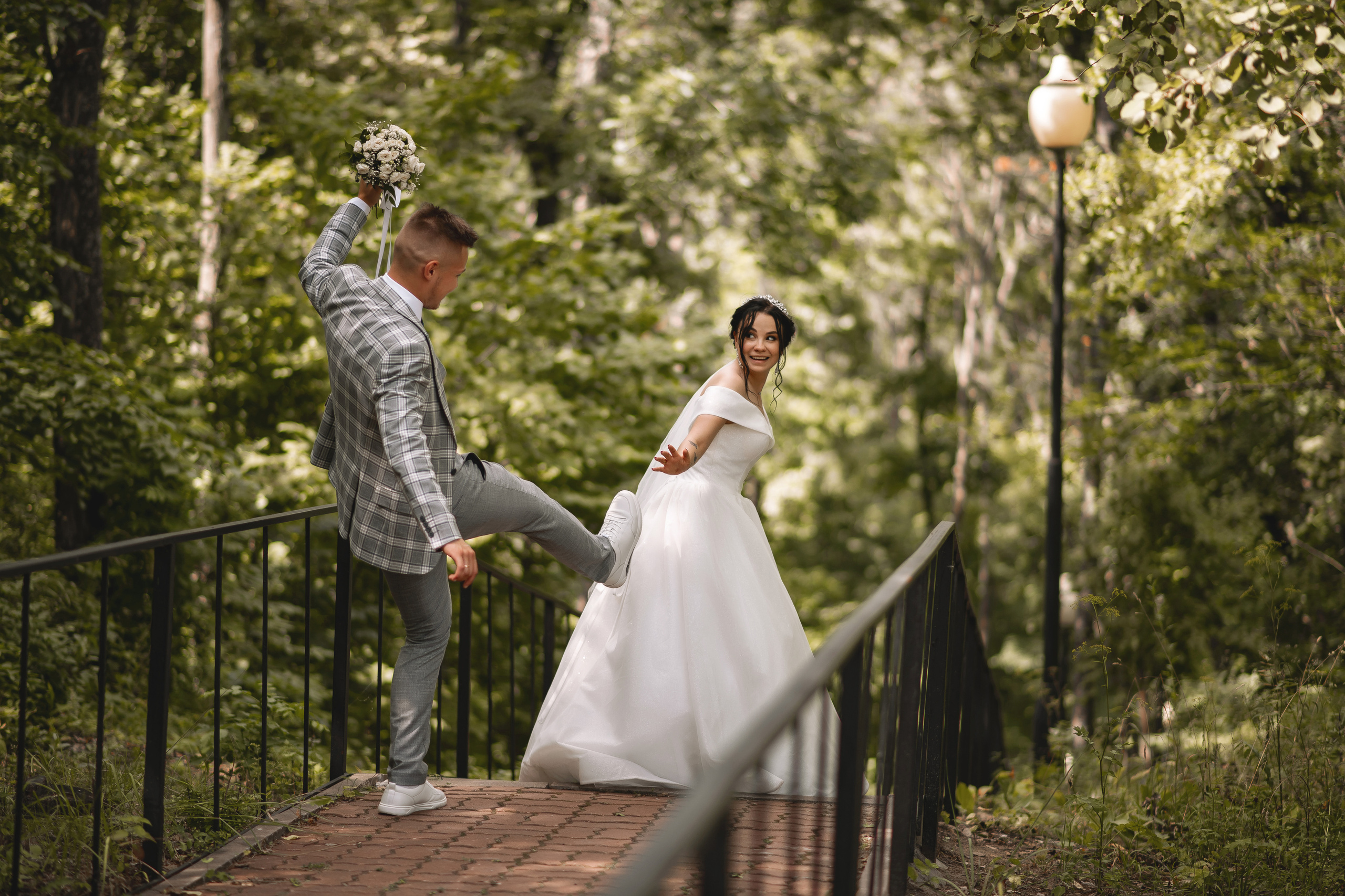 Илья и Виктория. Свадебный фотограф Белгород Валуйки Старый Оскол Воронеж