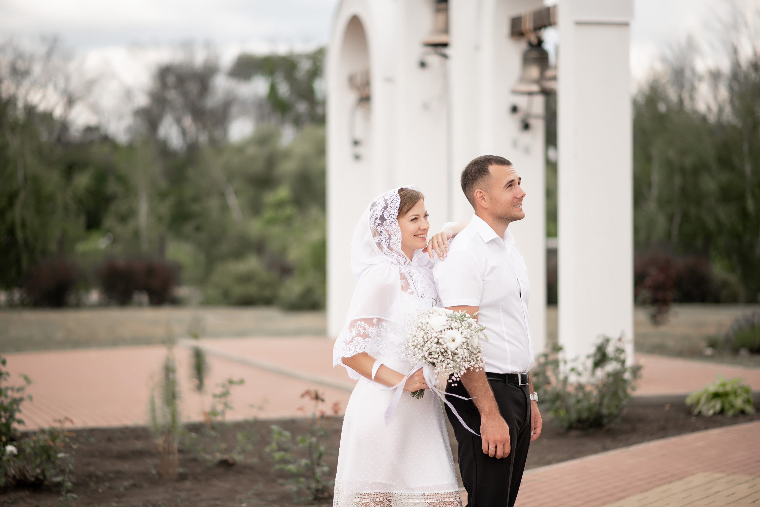 Роман и Юлия венчание. Свадебный фотограф Белгород Валуйки Старый Оскол Воронеж