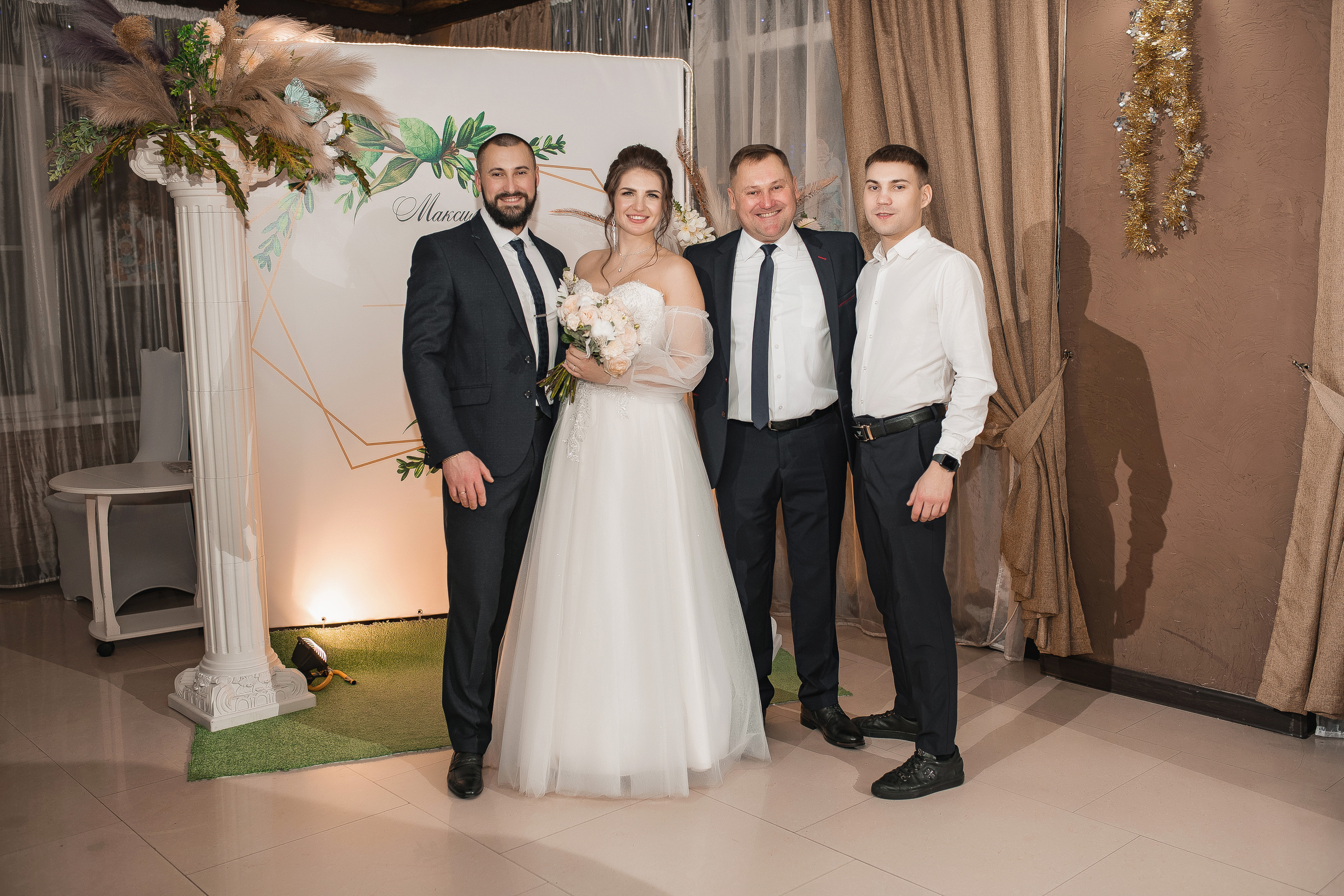 Максим и Елена. Свадебный фотограф Белгород Валуйки Старый Оскол Воронеж