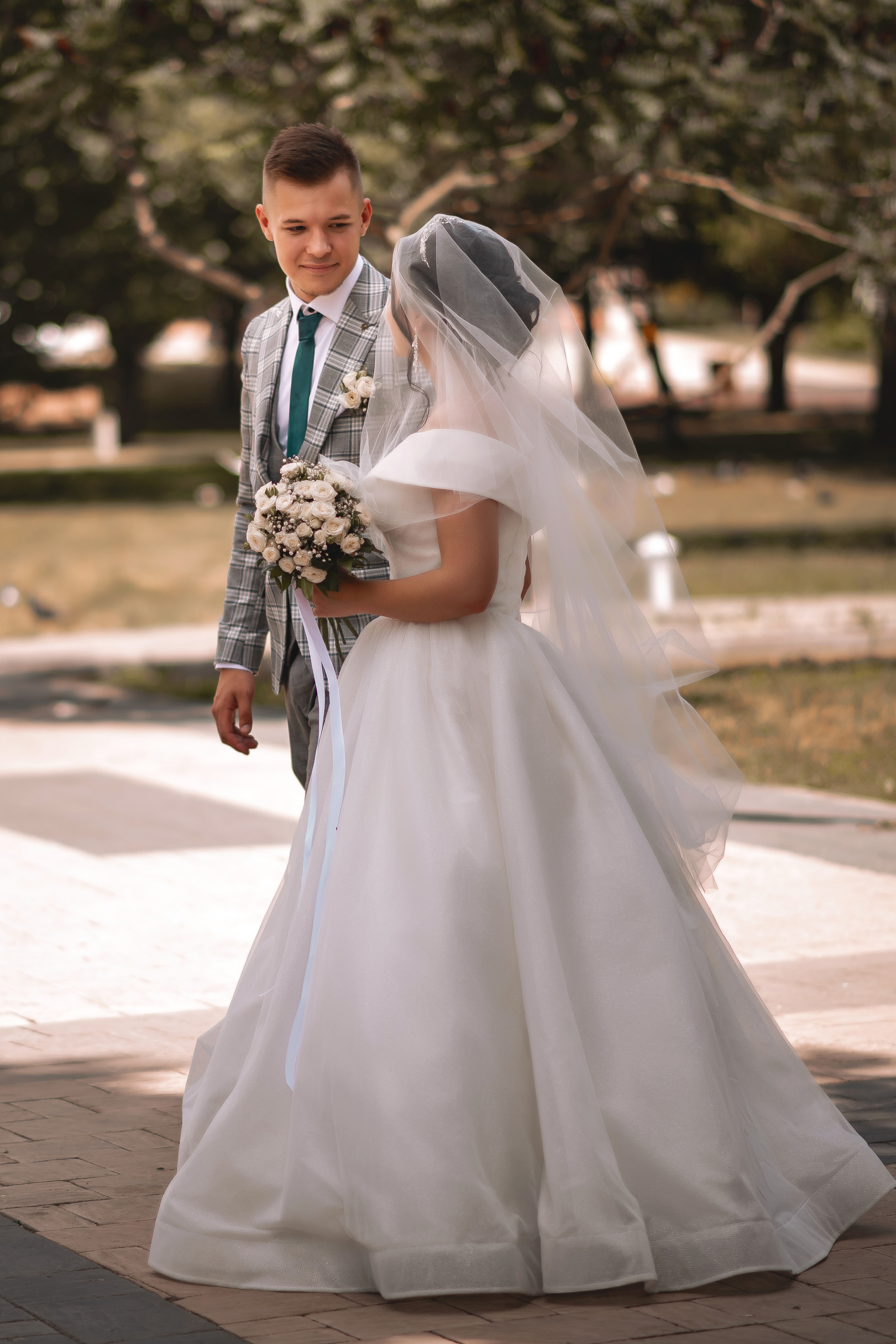 Илья и Виктория. Свадебный фотограф Белгород Валуйки Старый Оскол Воронеж