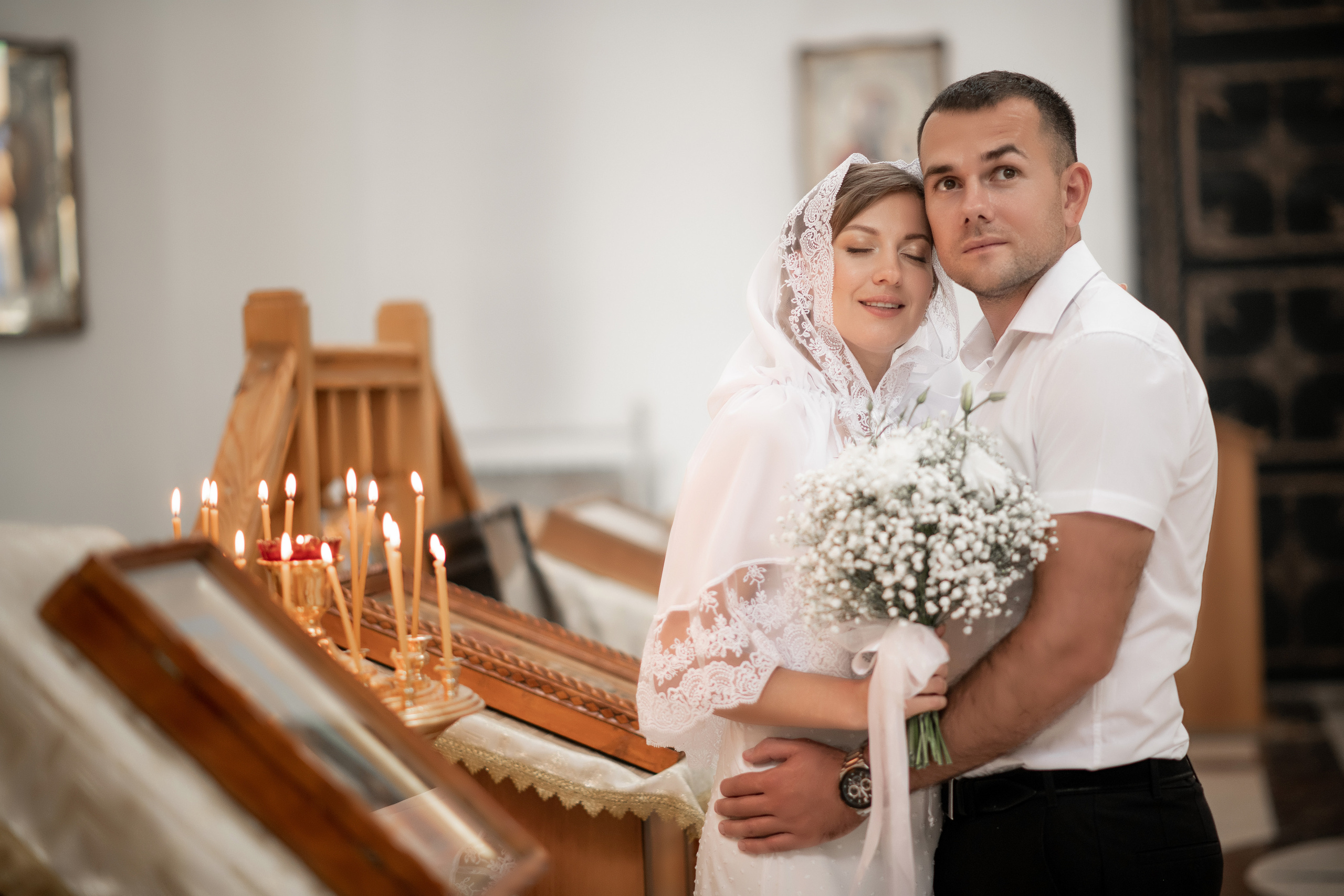 Роман и Юлия венчание. Свадебный фотограф Белгород Валуйки Старый Оскол Воронеж