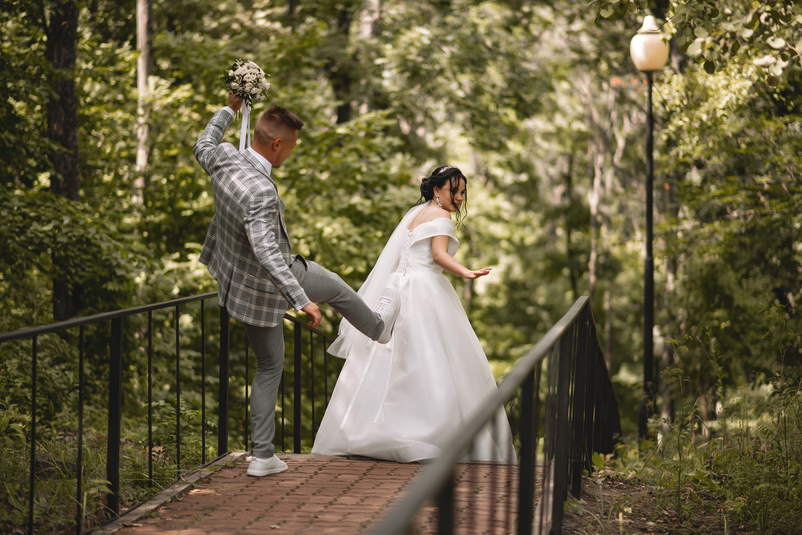 Илья и Виктория. Свадебный фотограф Белгород Валуйки Старый Оскол Воронеж