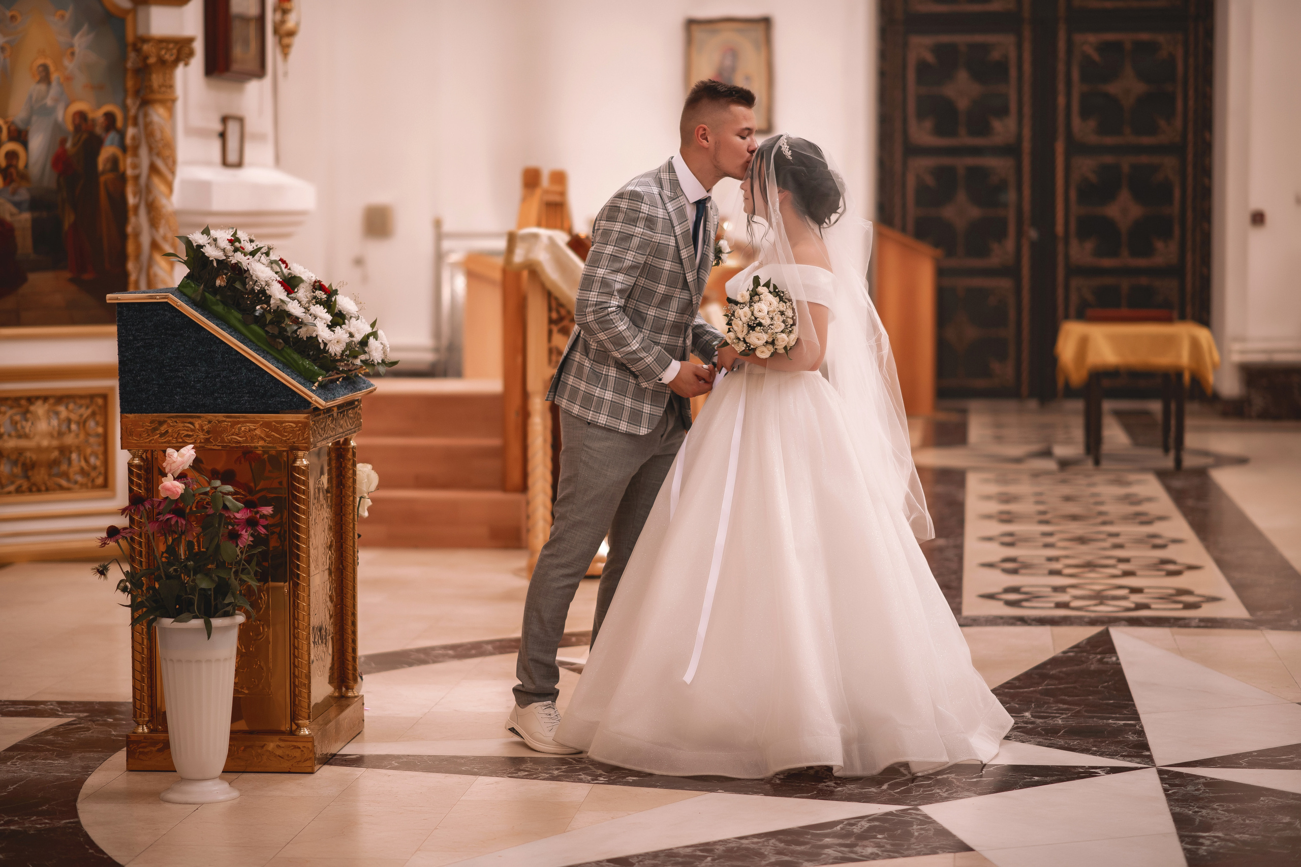 Илья и Виктория. Свадебный фотограф Белгород Валуйки Старый Оскол Воронеж