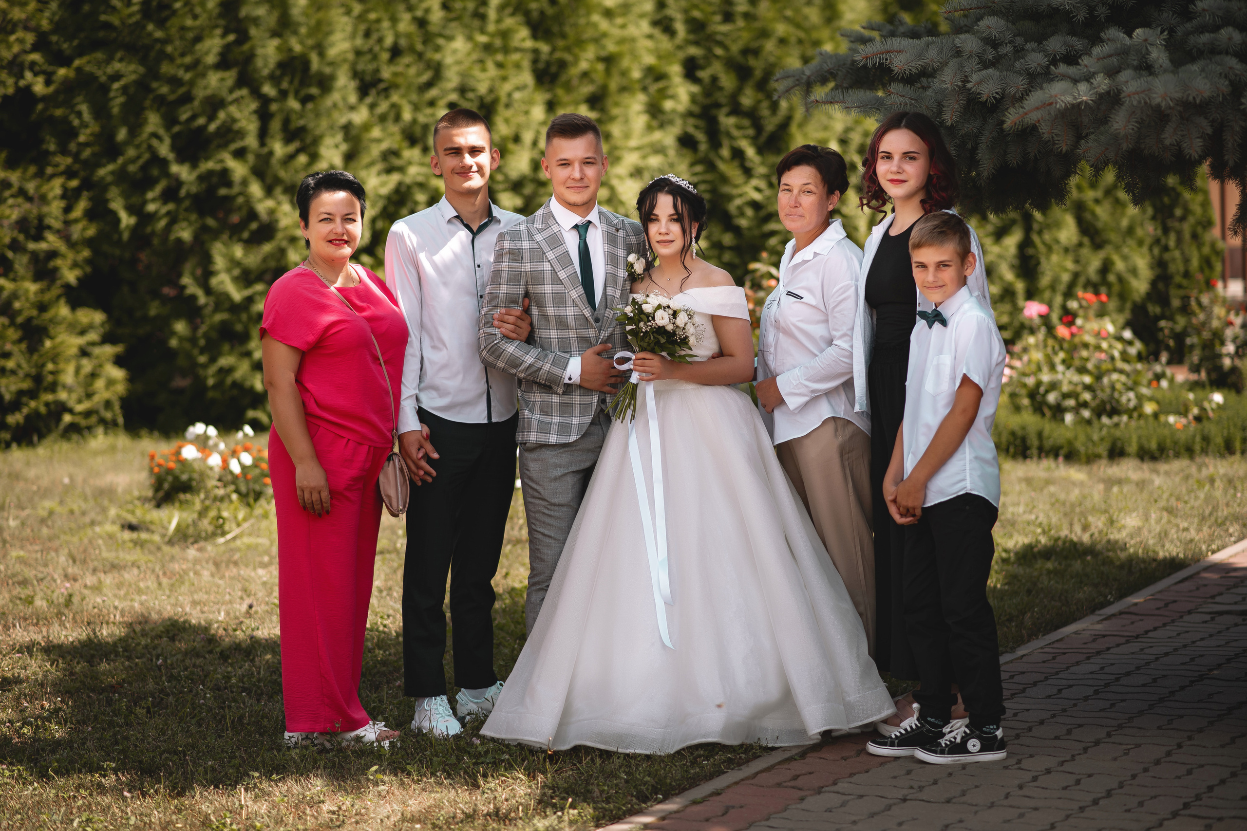 Илья и Виктория. Свадебный фотограф Белгород Валуйки Старый Оскол Воронеж