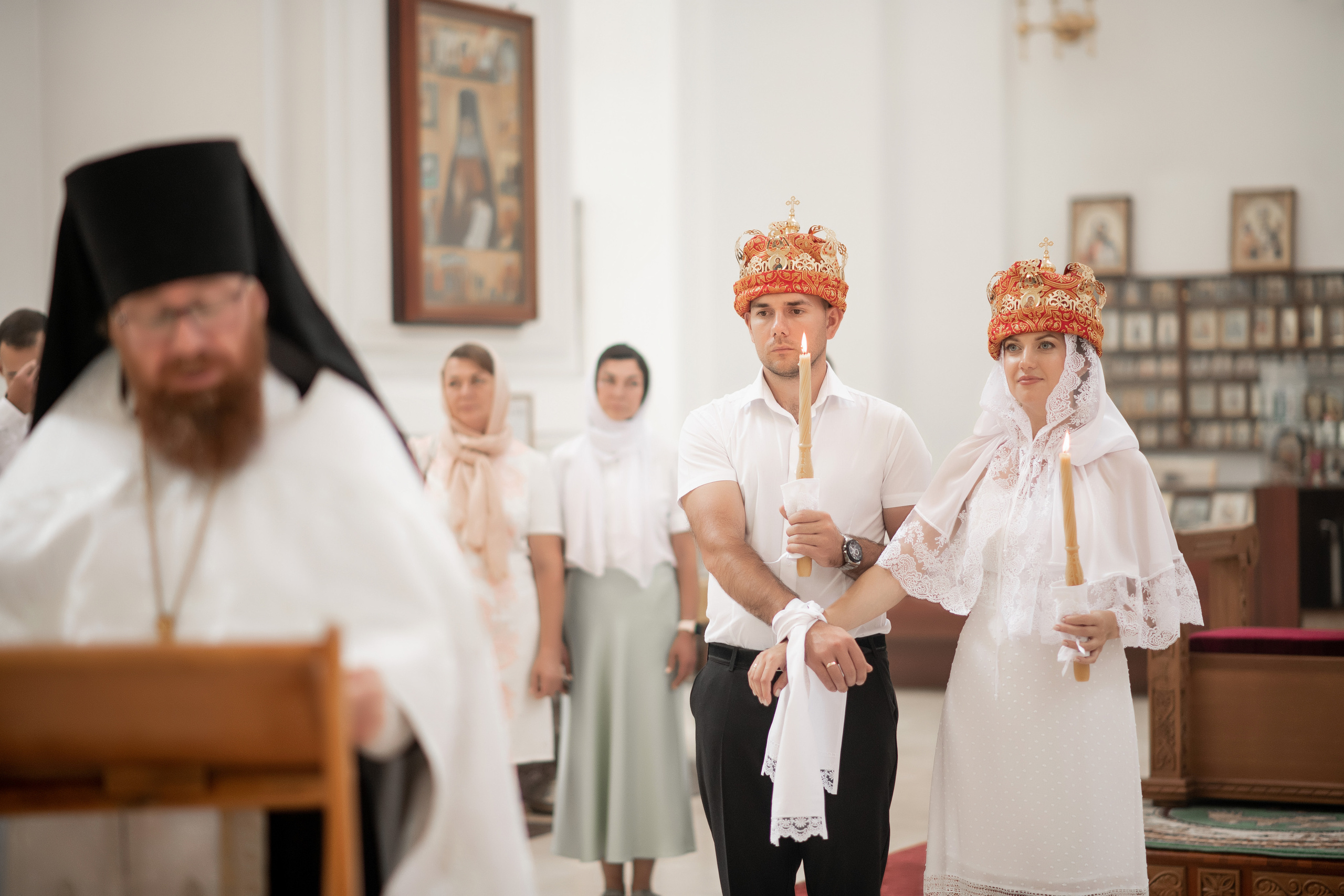 Роман и Юлия венчание. Свадебный фотограф Белгород Валуйки Старый Оскол Воронеж