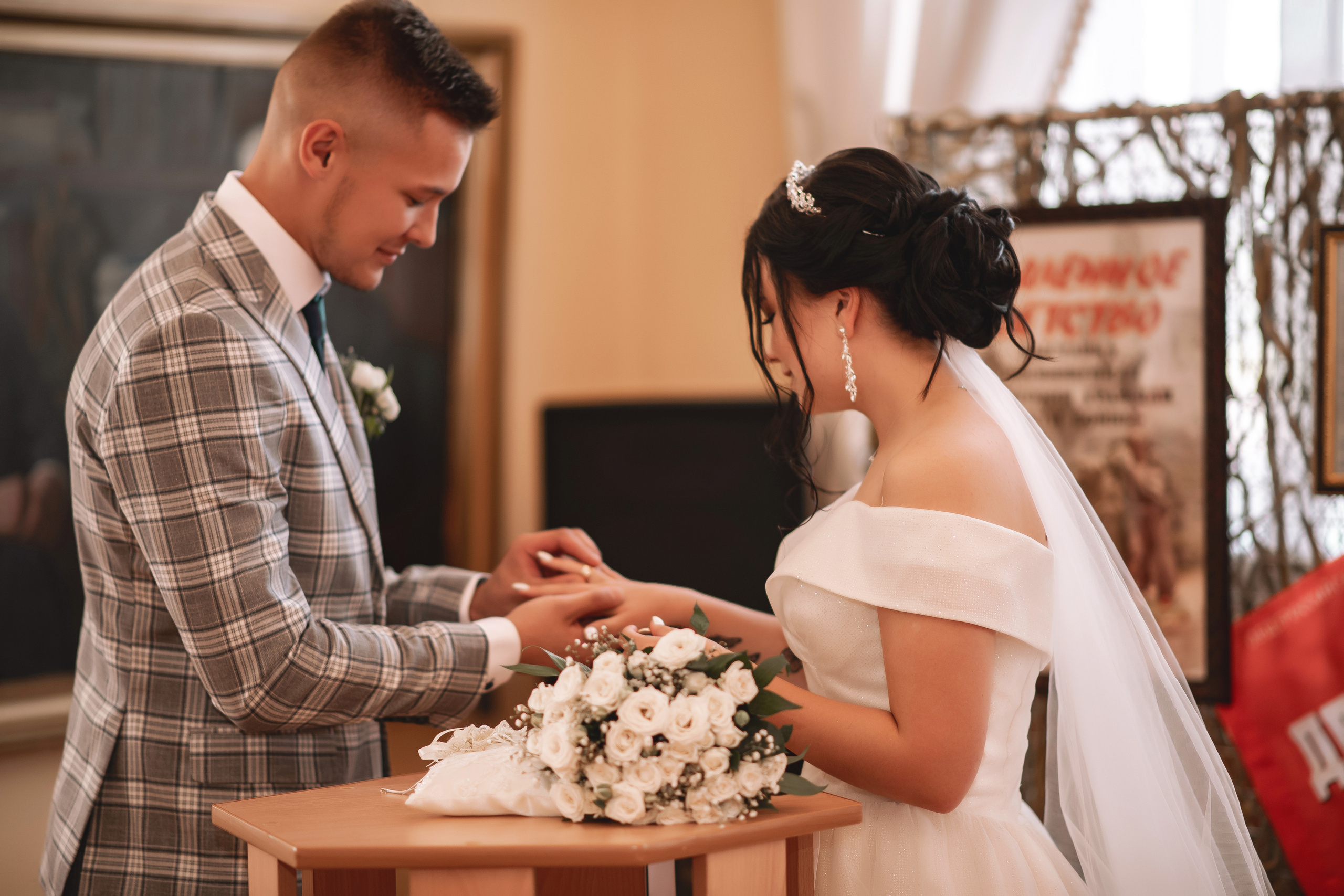 Илья и Виктория. Свадебный фотограф Белгород Валуйки Старый Оскол Воронеж