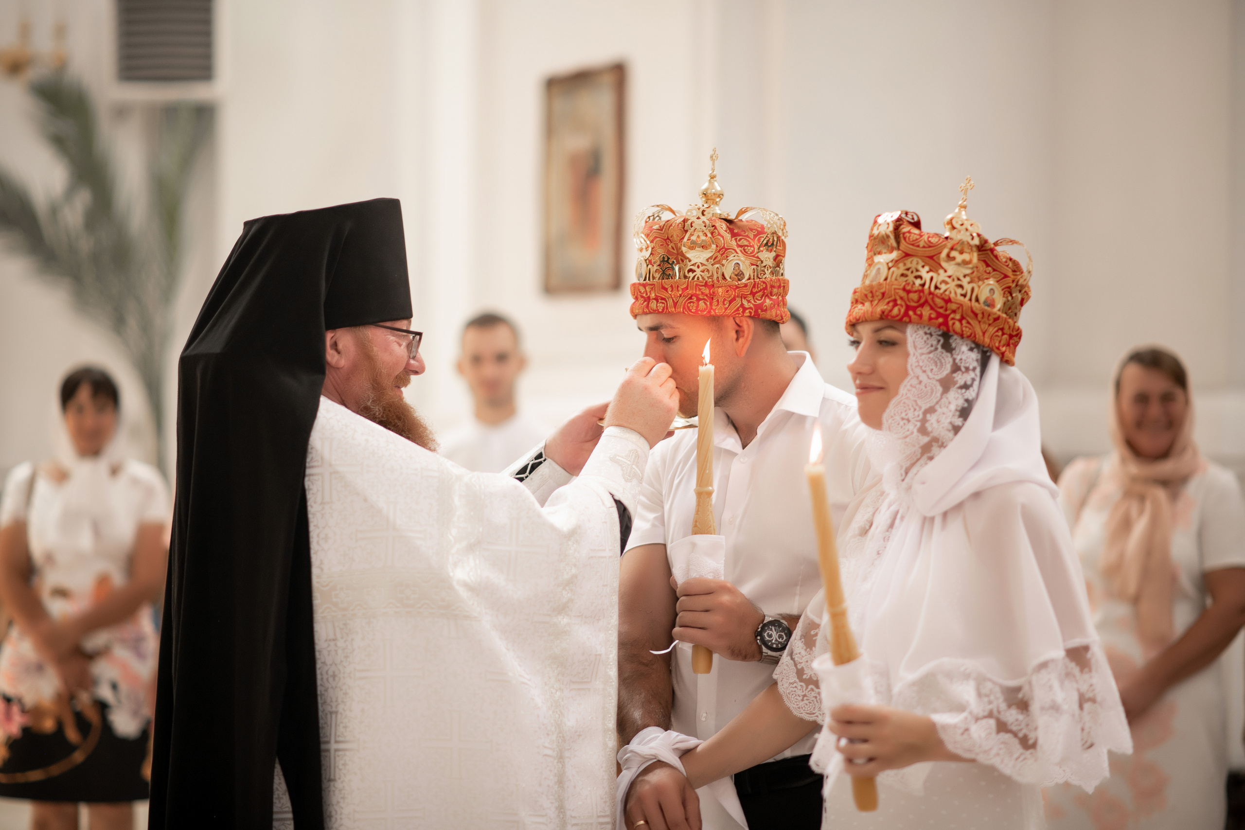 Роман и Юлия венчание. Свадебный фотограф Белгород Валуйки Старый Оскол Воронеж
