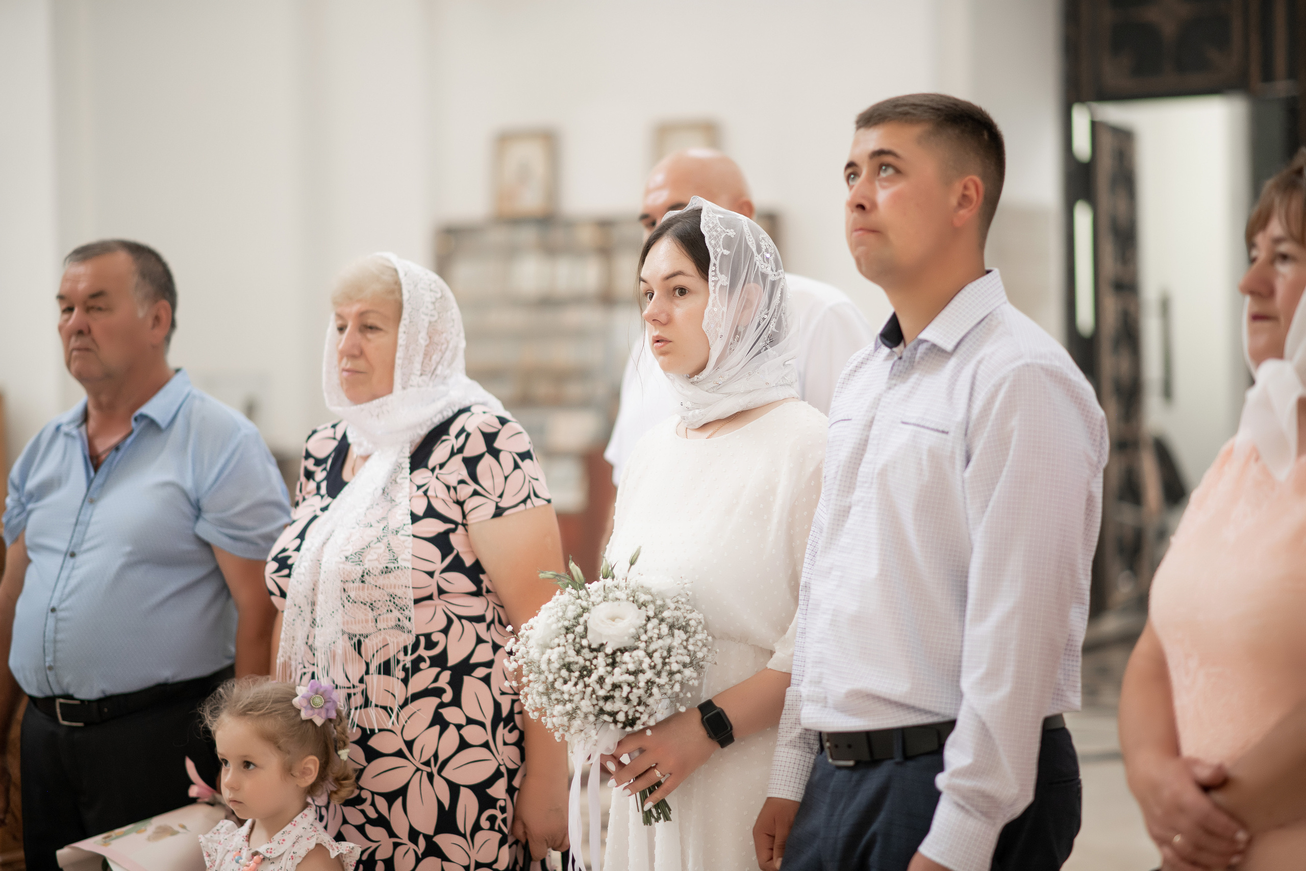 Роман и Юлия венчание. Свадебный фотограф Белгород Валуйки Старый Оскол Воронеж