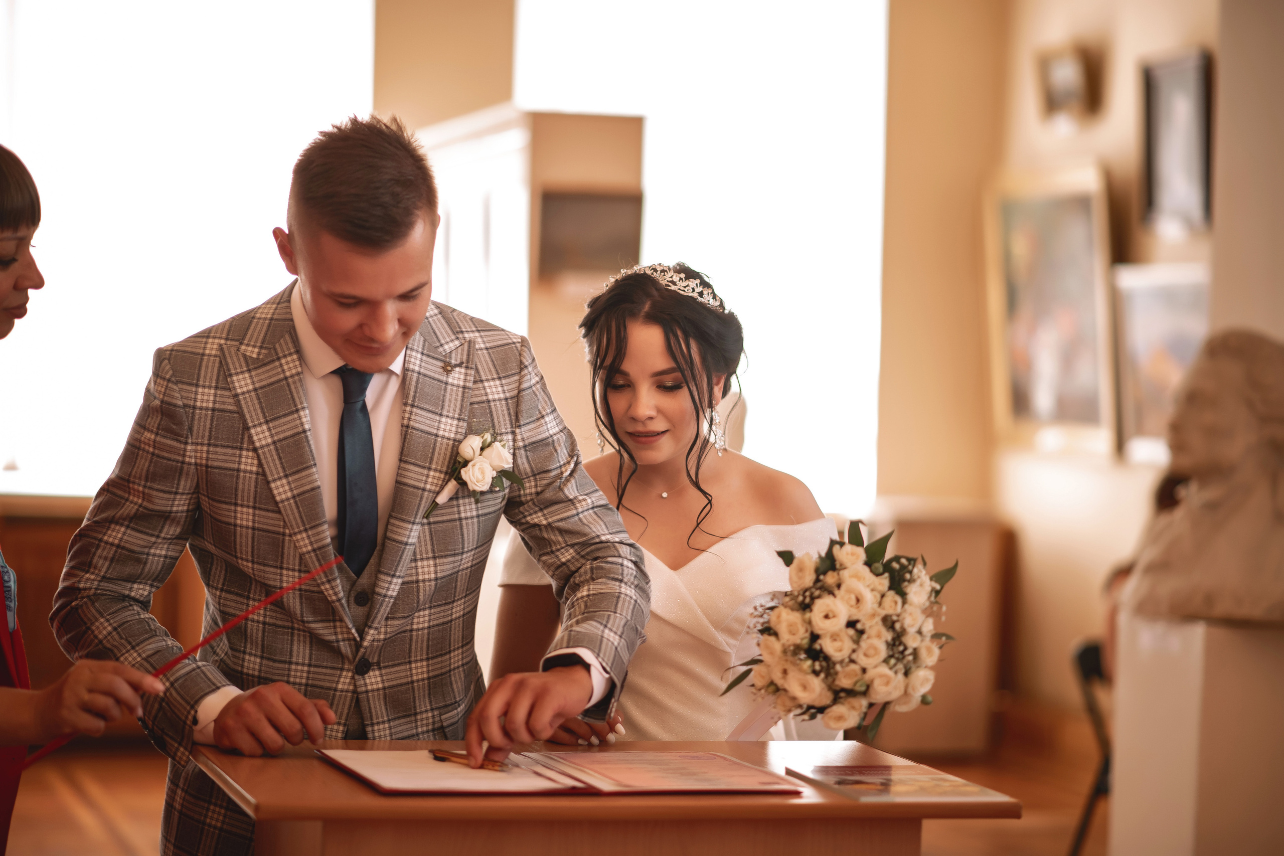 Илья и Виктория. Свадебный фотограф Белгород Валуйки Старый Оскол Воронеж