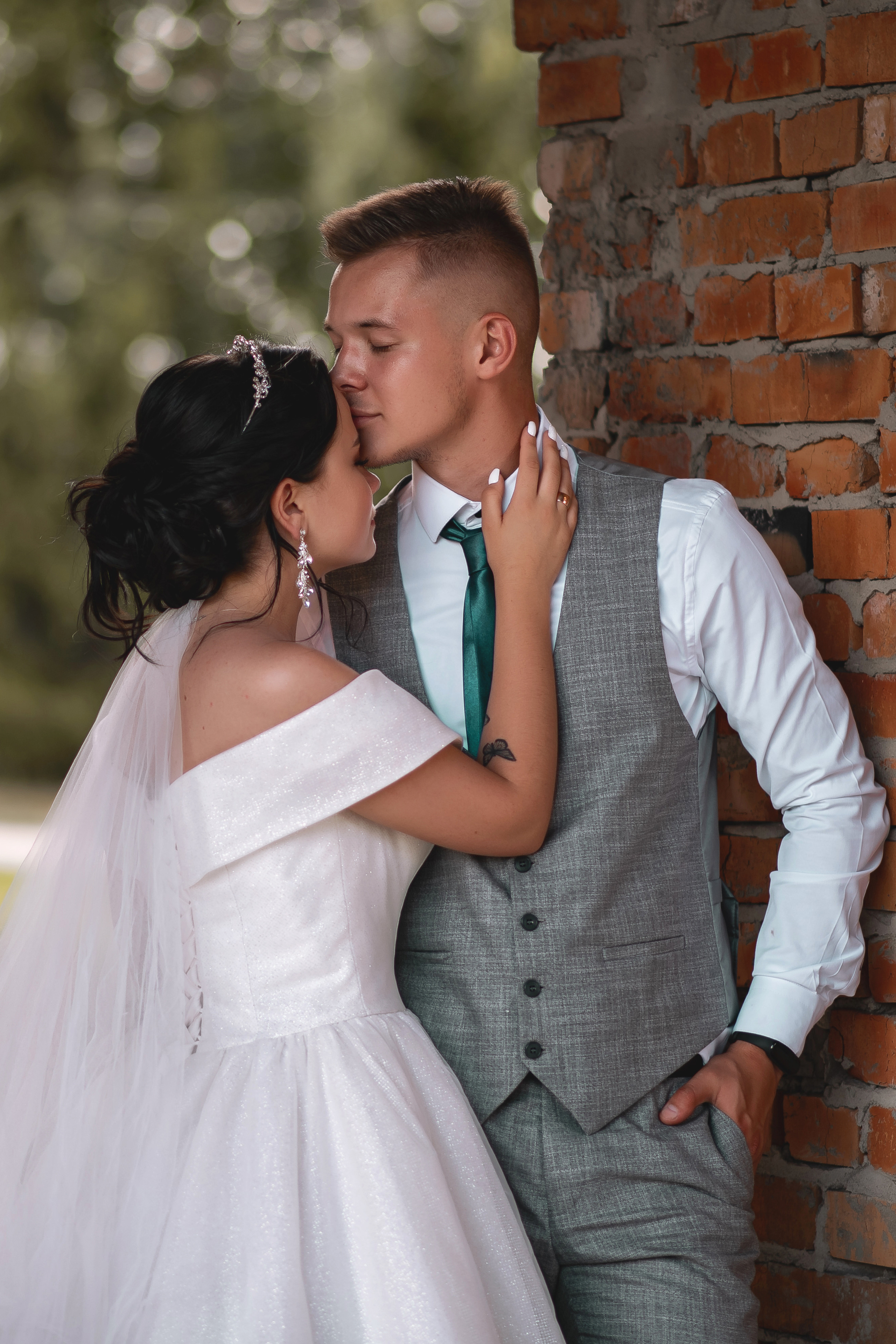 Илья и Виктория. Свадебный фотограф Белгород Валуйки Старый Оскол Воронеж