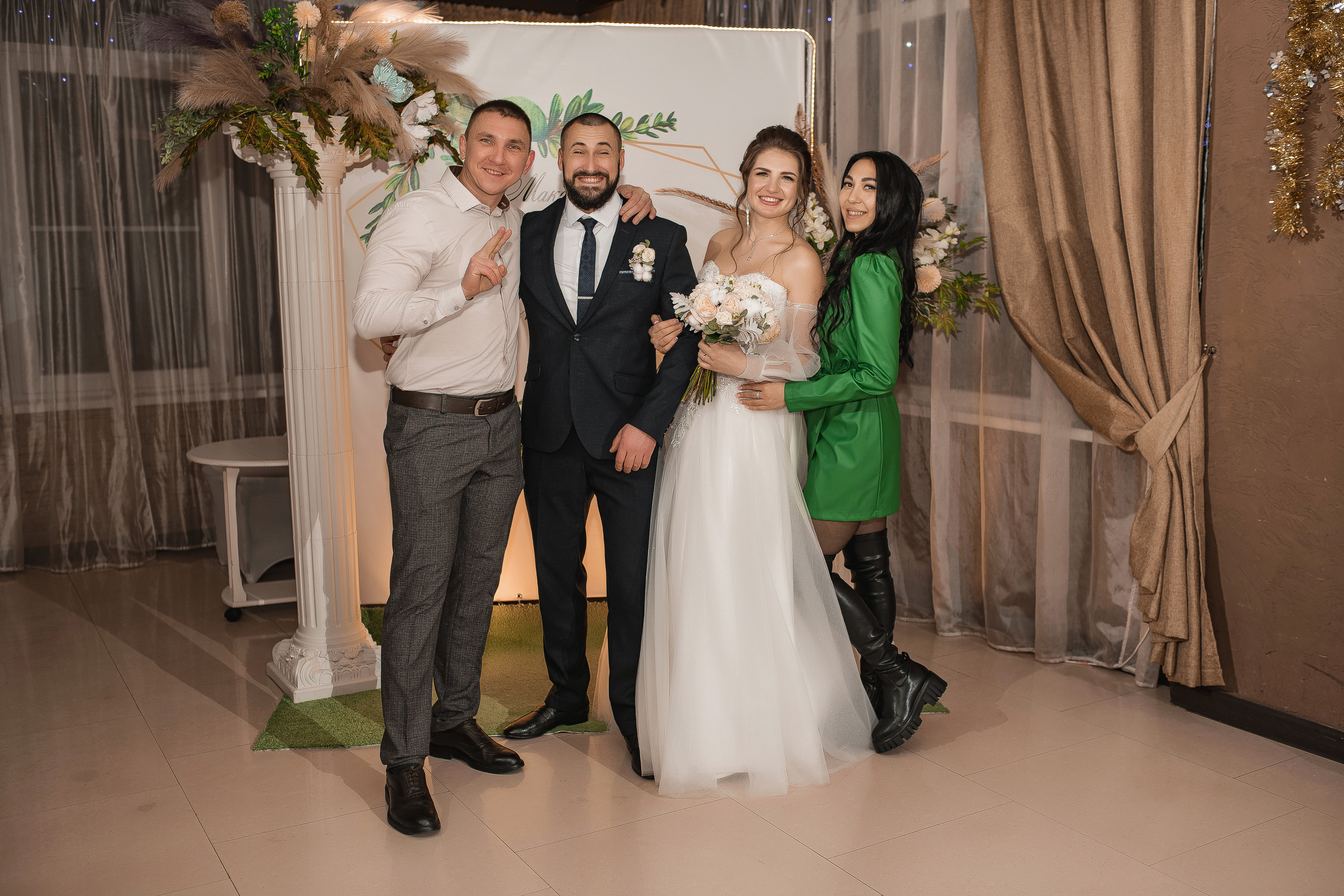 Максим и Елена. Свадебный фотограф Белгород Валуйки Старый Оскол Воронеж