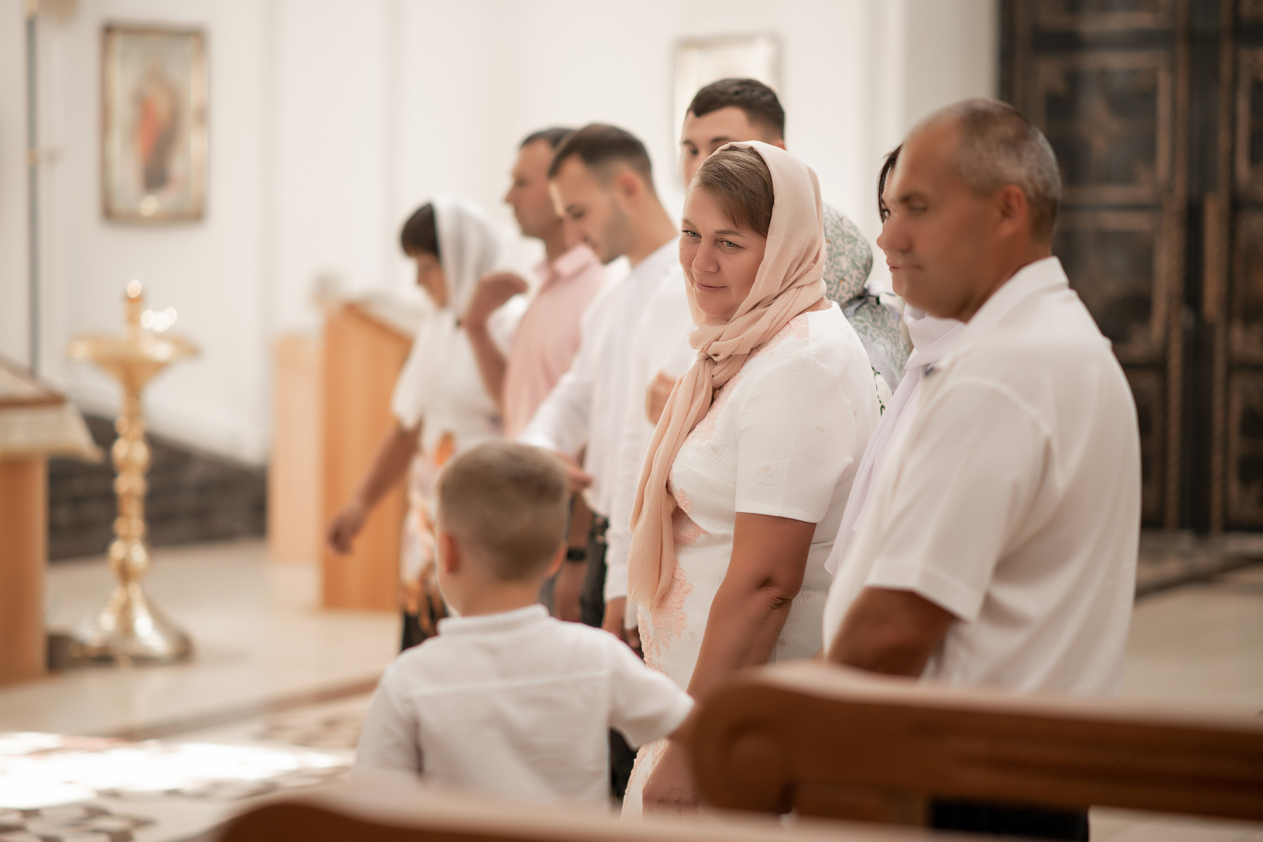 Роман и Юлия венчание. Свадебный фотограф Белгород Валуйки Старый Оскол Воронеж