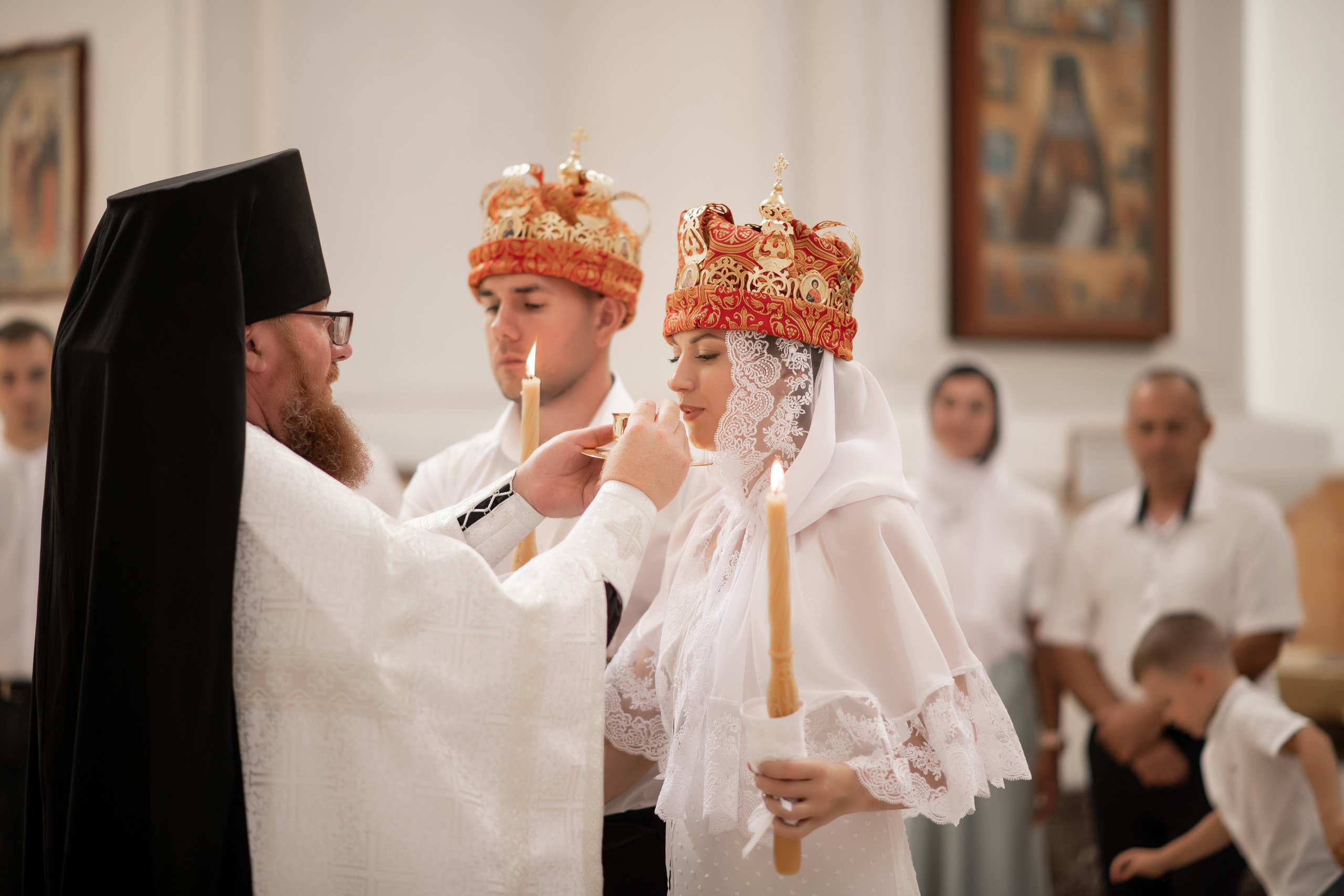 Роман и Юлия венчание. Свадебный фотограф Белгород Валуйки Старый Оскол Воронеж