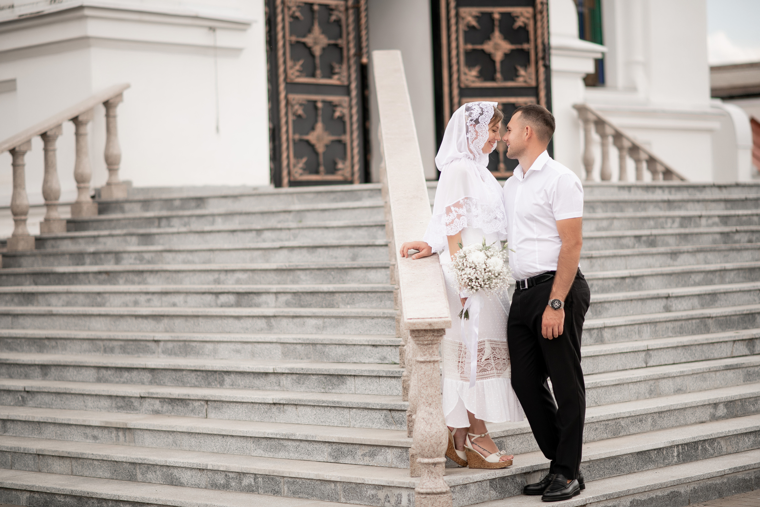Роман и Юлия венчание. Свадебный фотограф Белгород Валуйки Старый Оскол Воронеж