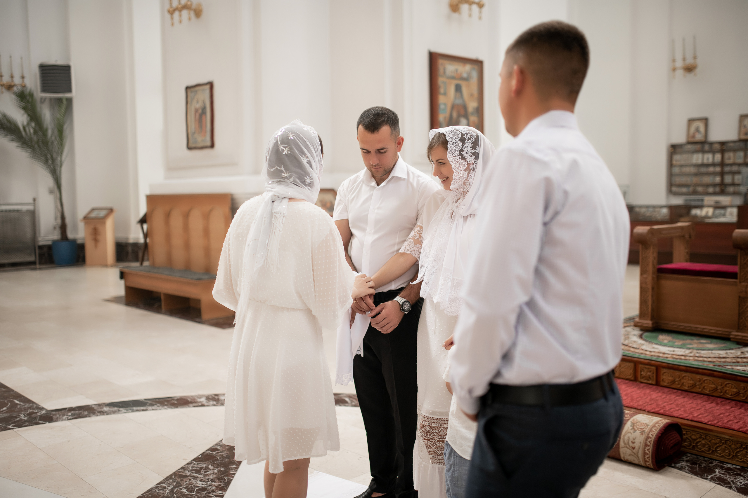 Роман и Юлия венчание. Свадебный фотограф Белгород Валуйки Старый Оскол Воронеж