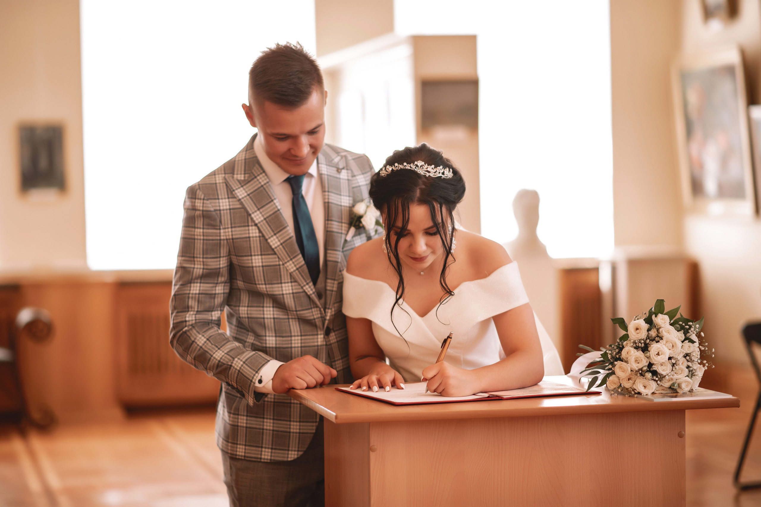 Илья и Виктория. Свадебный фотограф Белгород Валуйки Старый Оскол Воронеж