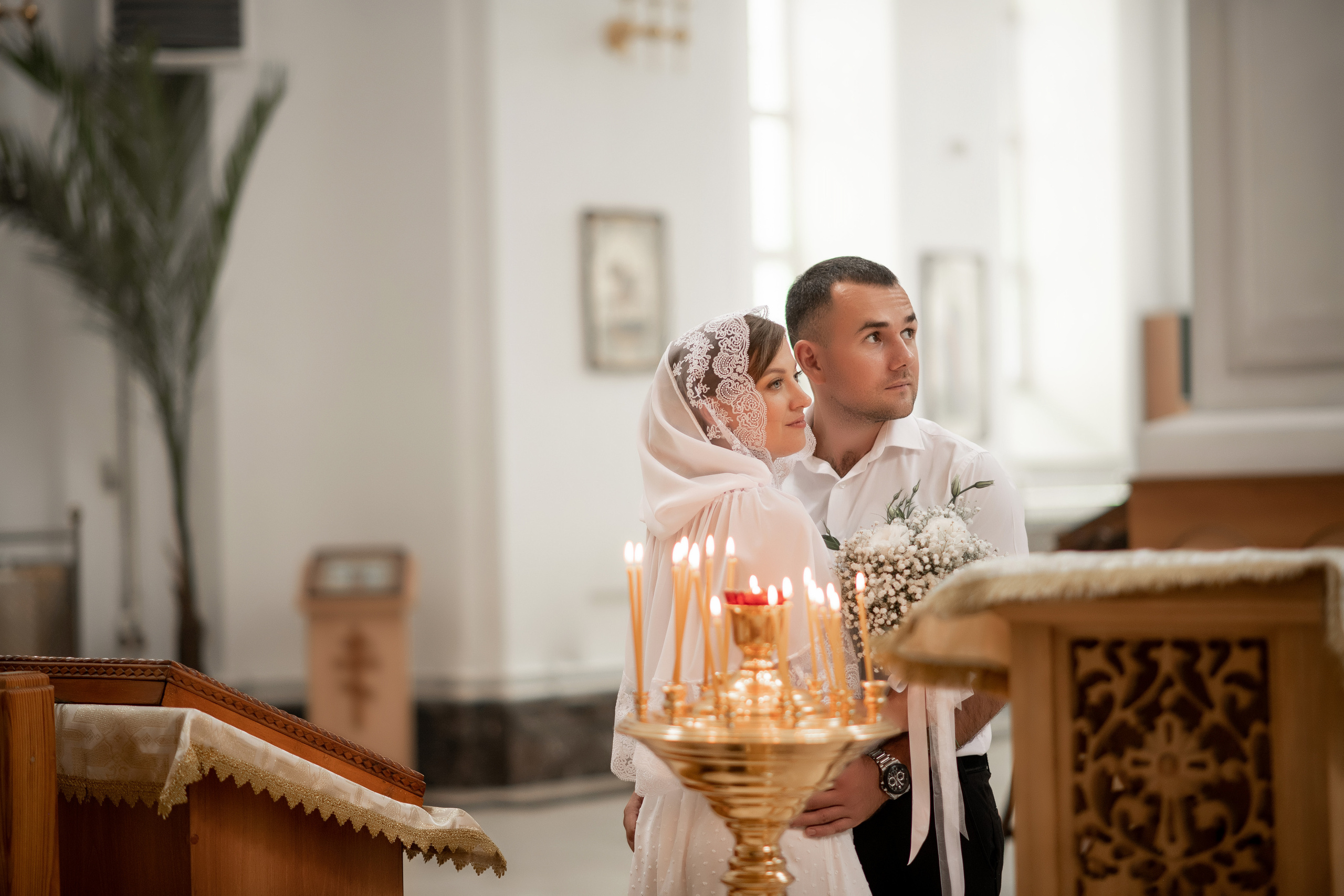 Роман и Юлия венчание. Свадебный фотограф Белгород Валуйки Старый Оскол Воронеж