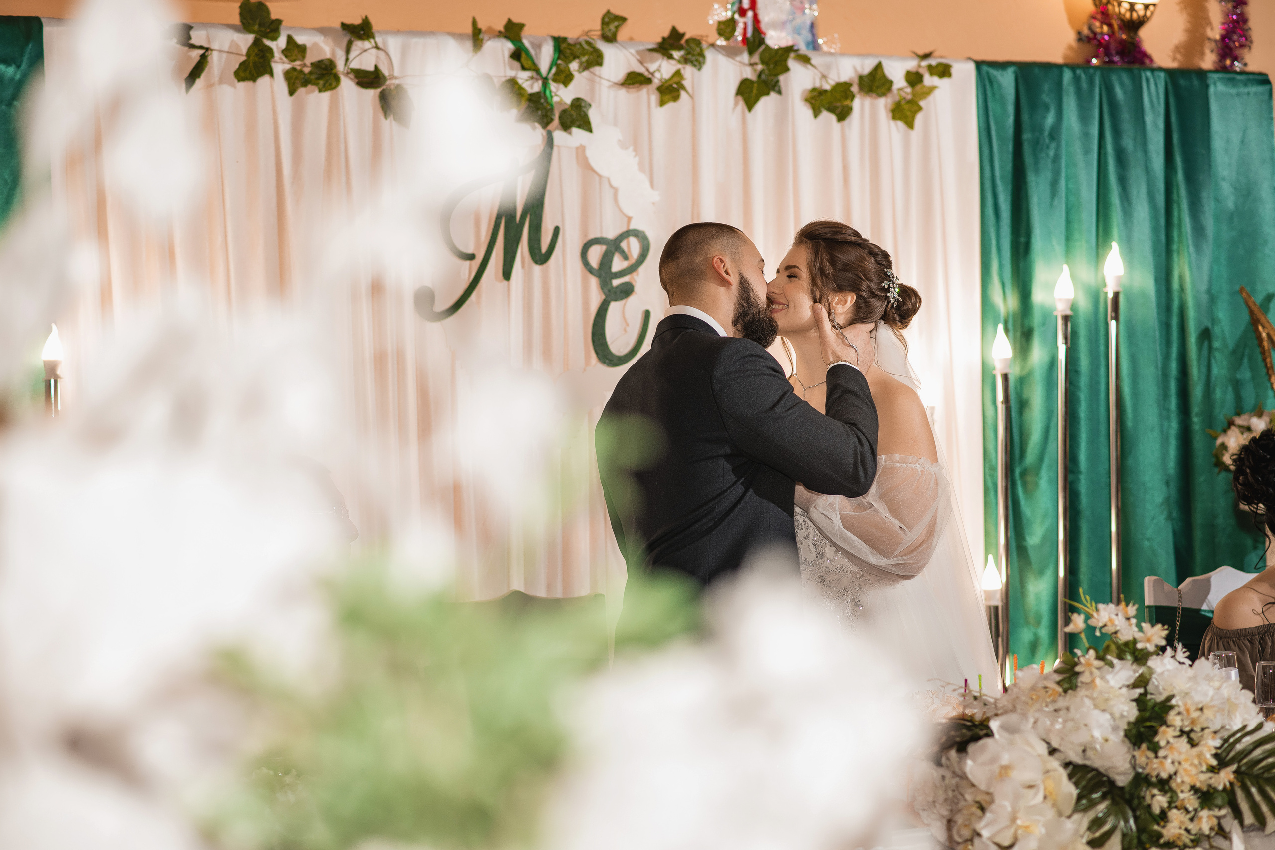 Максим и Елена. Свадебный фотограф Белгород Валуйки Старый Оскол Воронеж