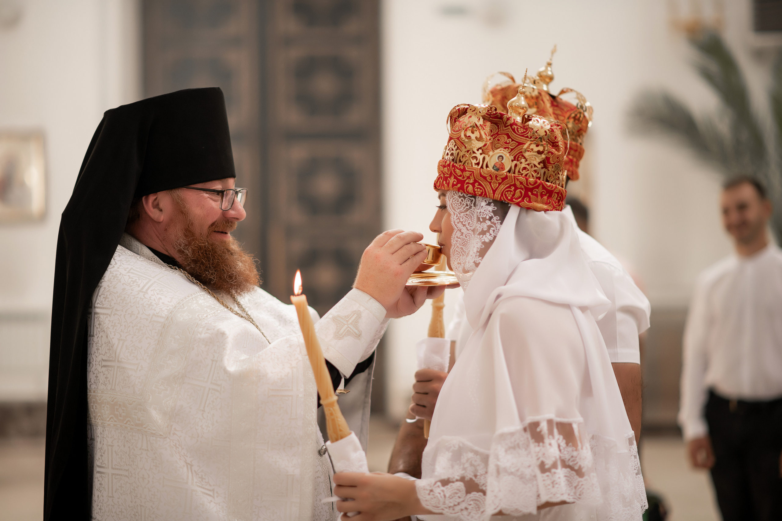 Роман и Юлия венчание. Свадебный фотограф Белгород Валуйки Старый Оскол Воронеж