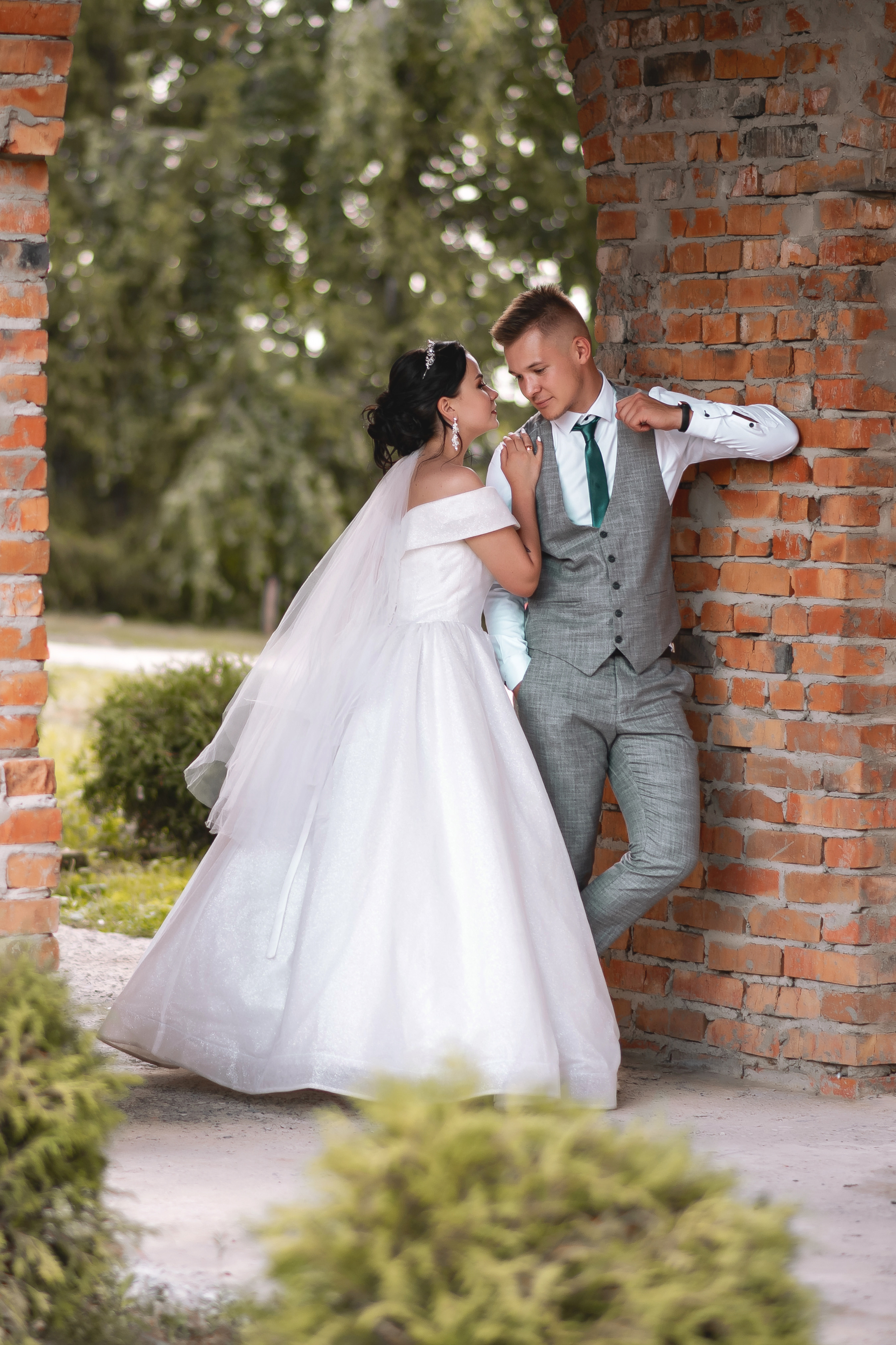 Илья и Виктория. Свадебный фотограф Белгород Валуйки Старый Оскол Воронеж