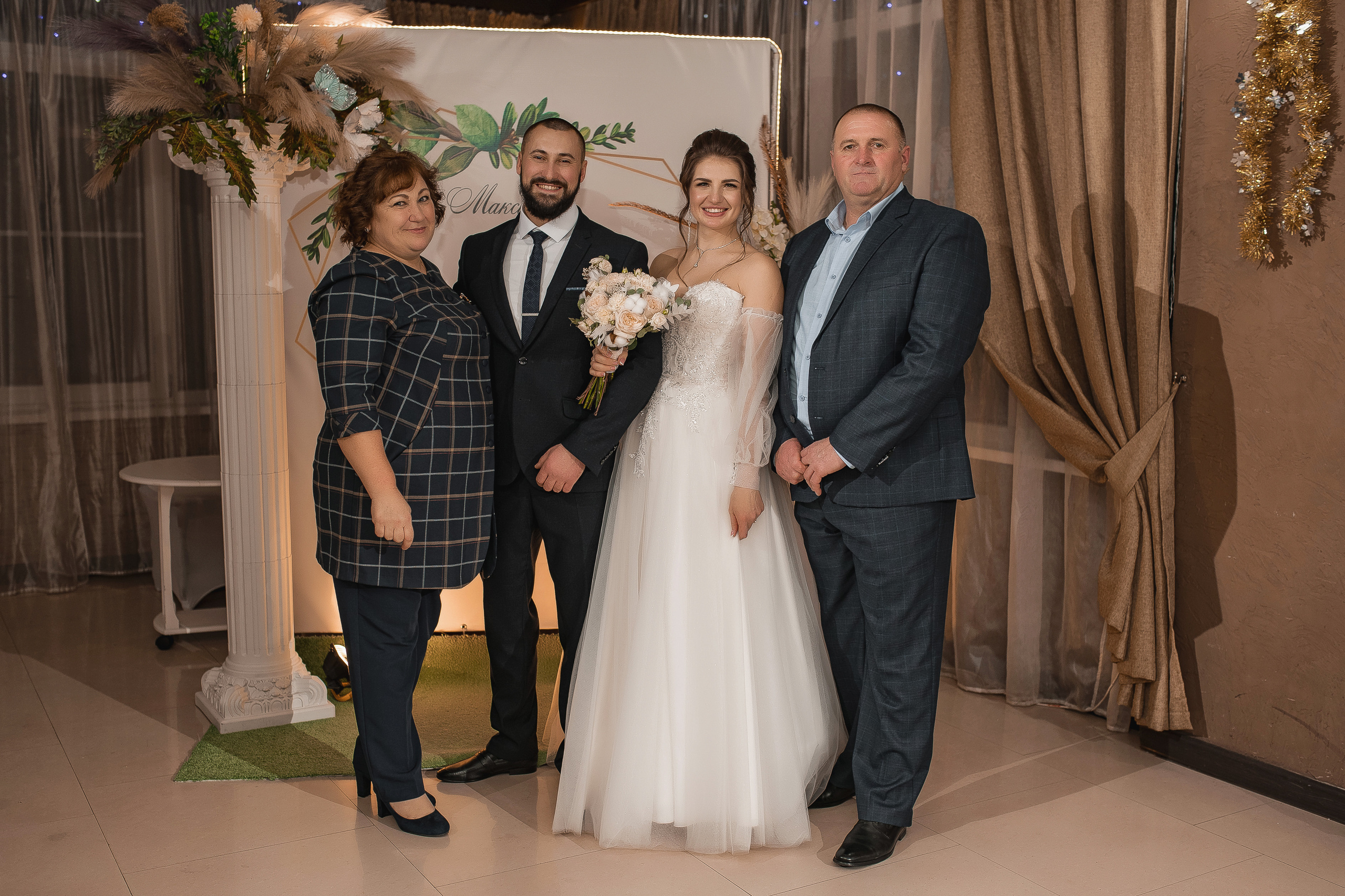 Максим и Елена. Свадебный фотограф Белгород Валуйки Старый Оскол Воронеж