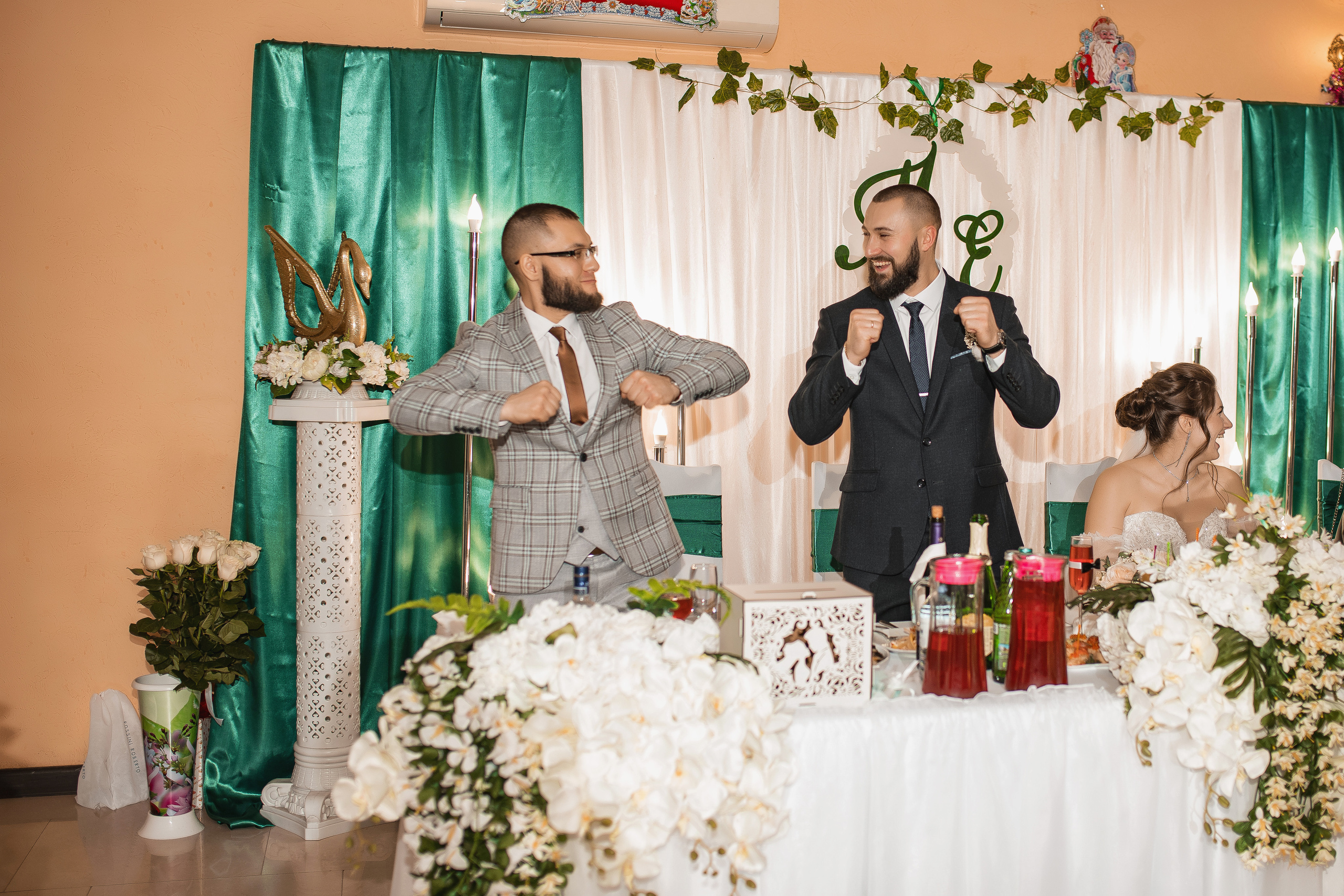 Максим и Елена. Свадебный фотограф Белгород Валуйки Старый Оскол Воронеж