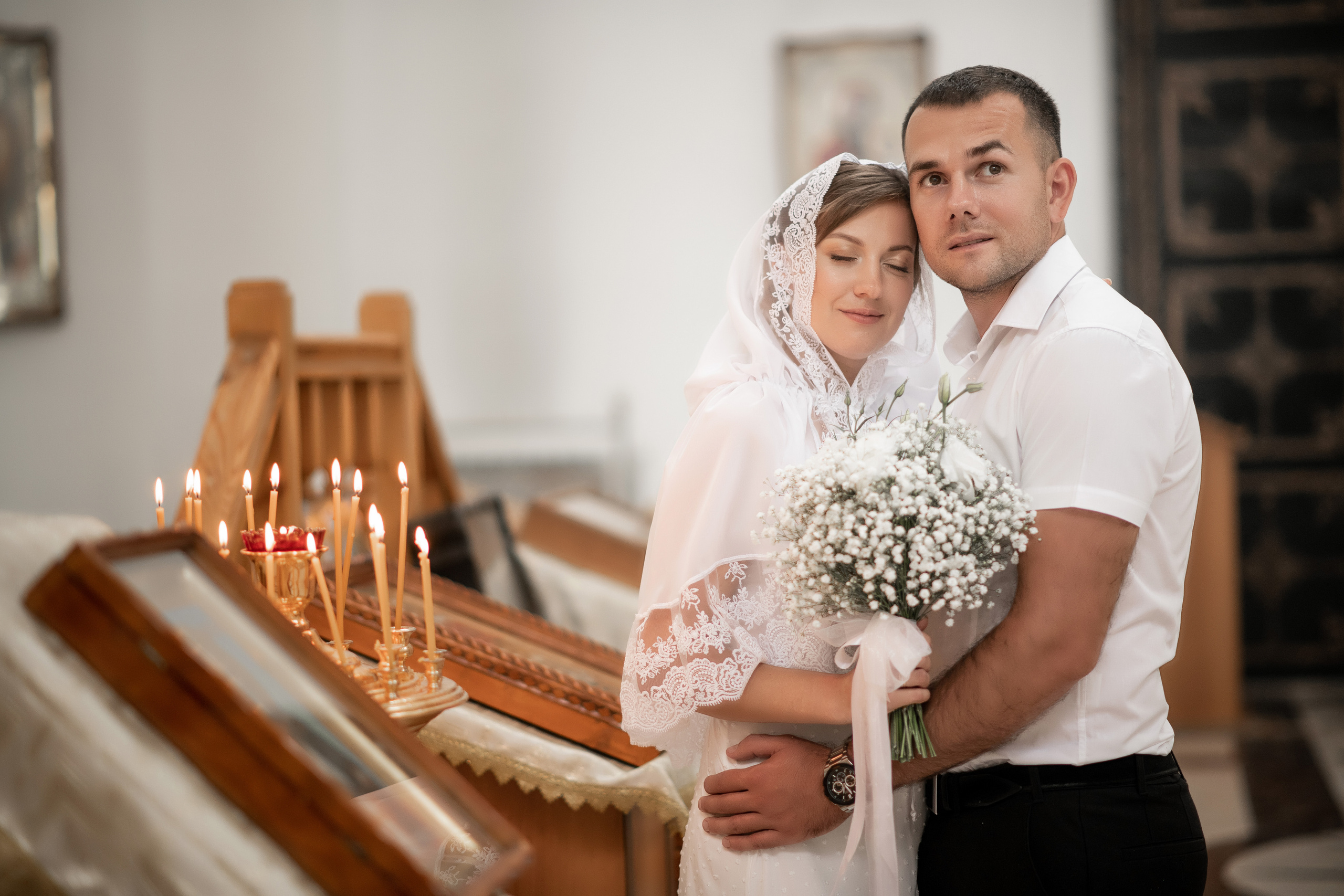 Роман и Юлия венчание. Свадебный фотограф Белгород Валуйки Старый Оскол Воронеж