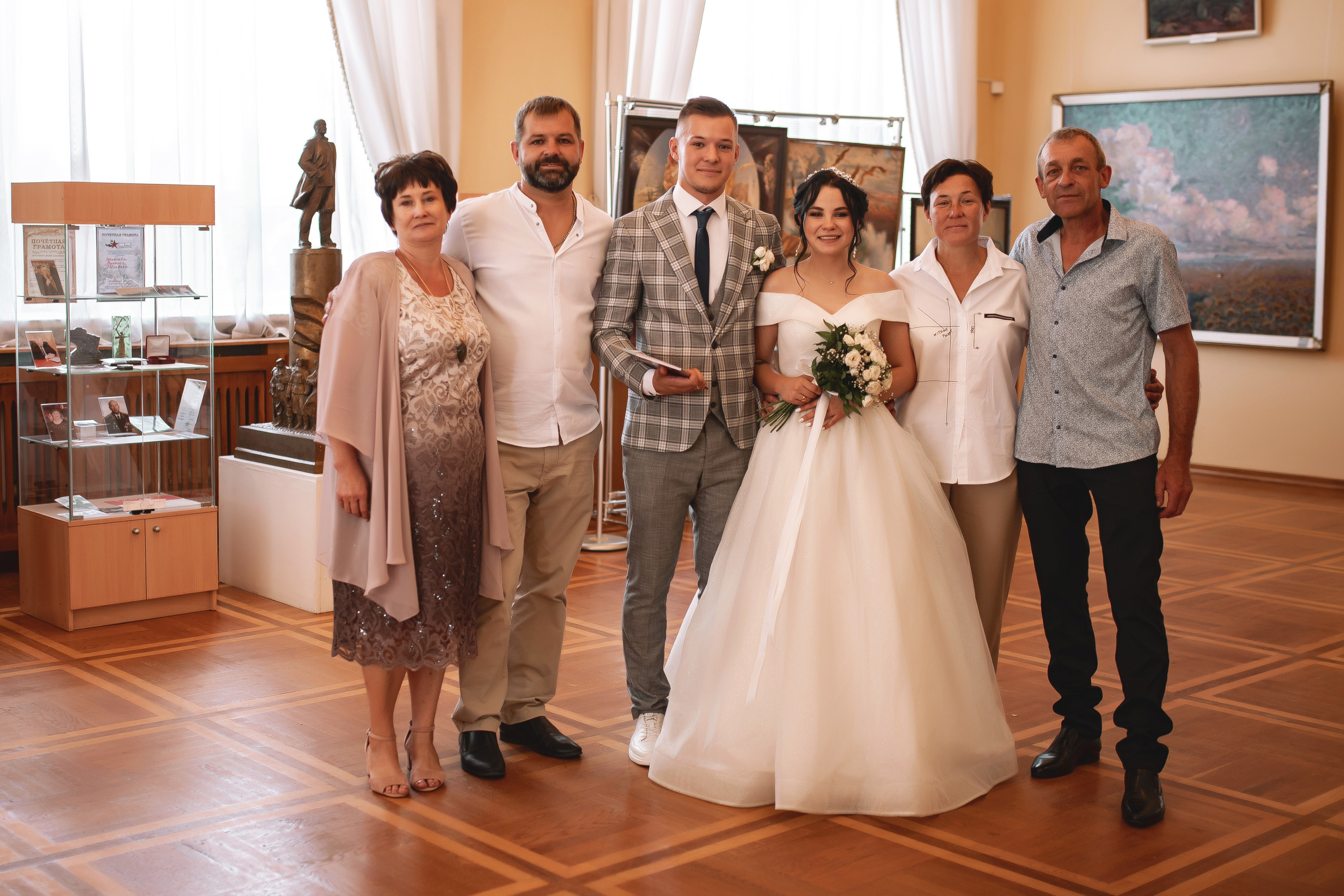 Илья и Виктория. Свадебный фотограф Белгород Валуйки Старый Оскол Воронеж