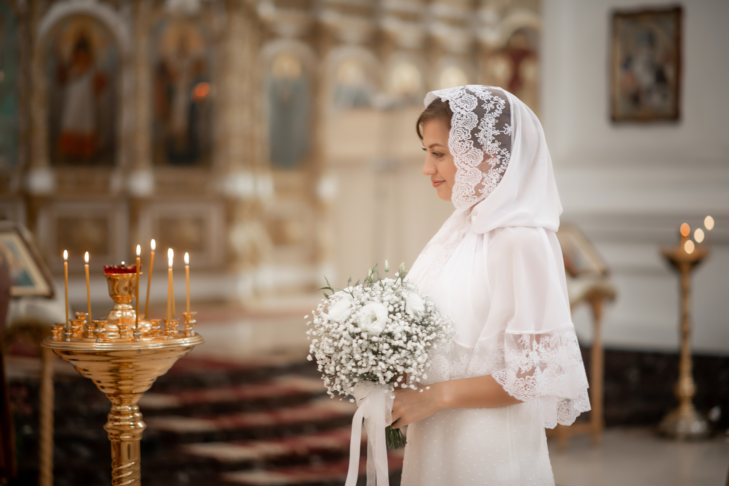 Роман и Юлия венчание. Свадебный фотограф Белгород Валуйки Старый Оскол Воронеж