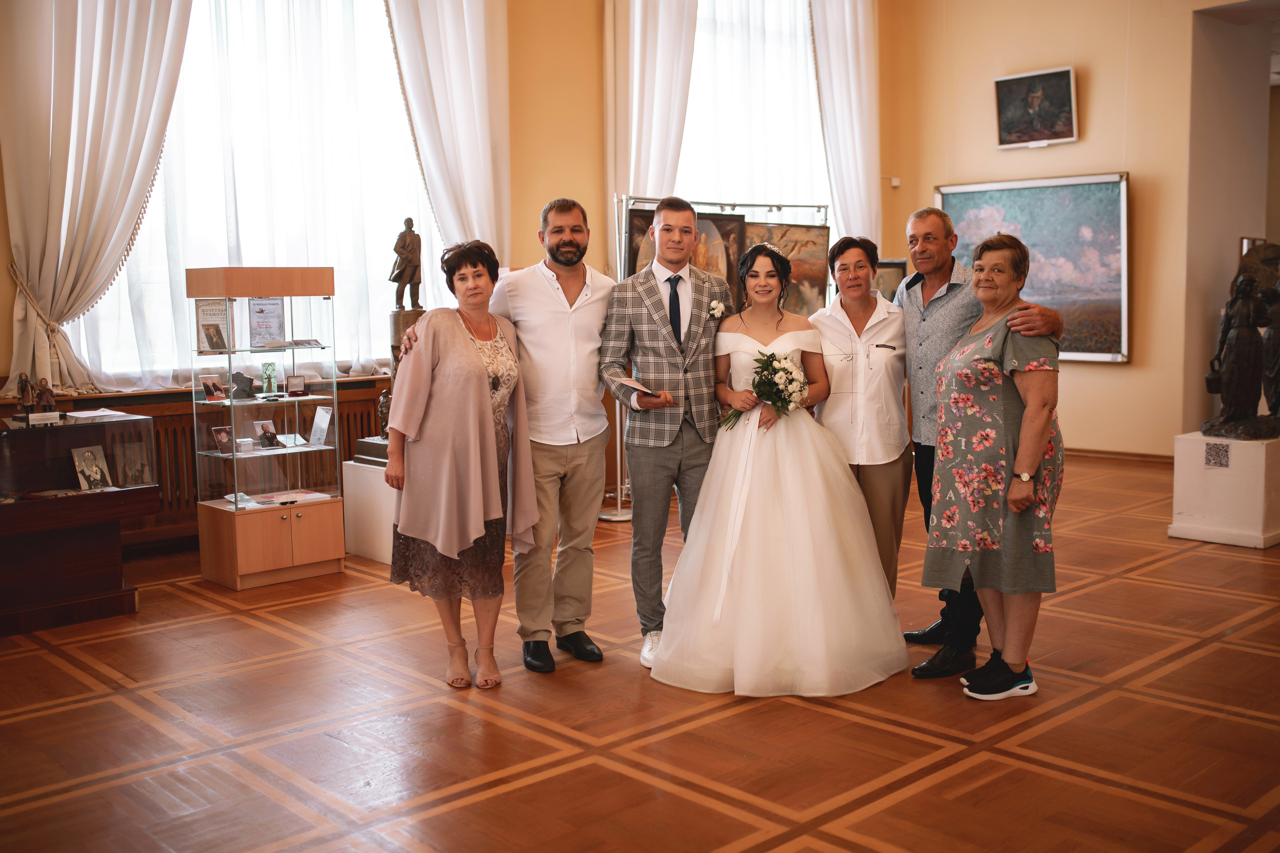 Илья и Виктория. Свадебный фотограф Белгород Валуйки Старый Оскол Воронеж