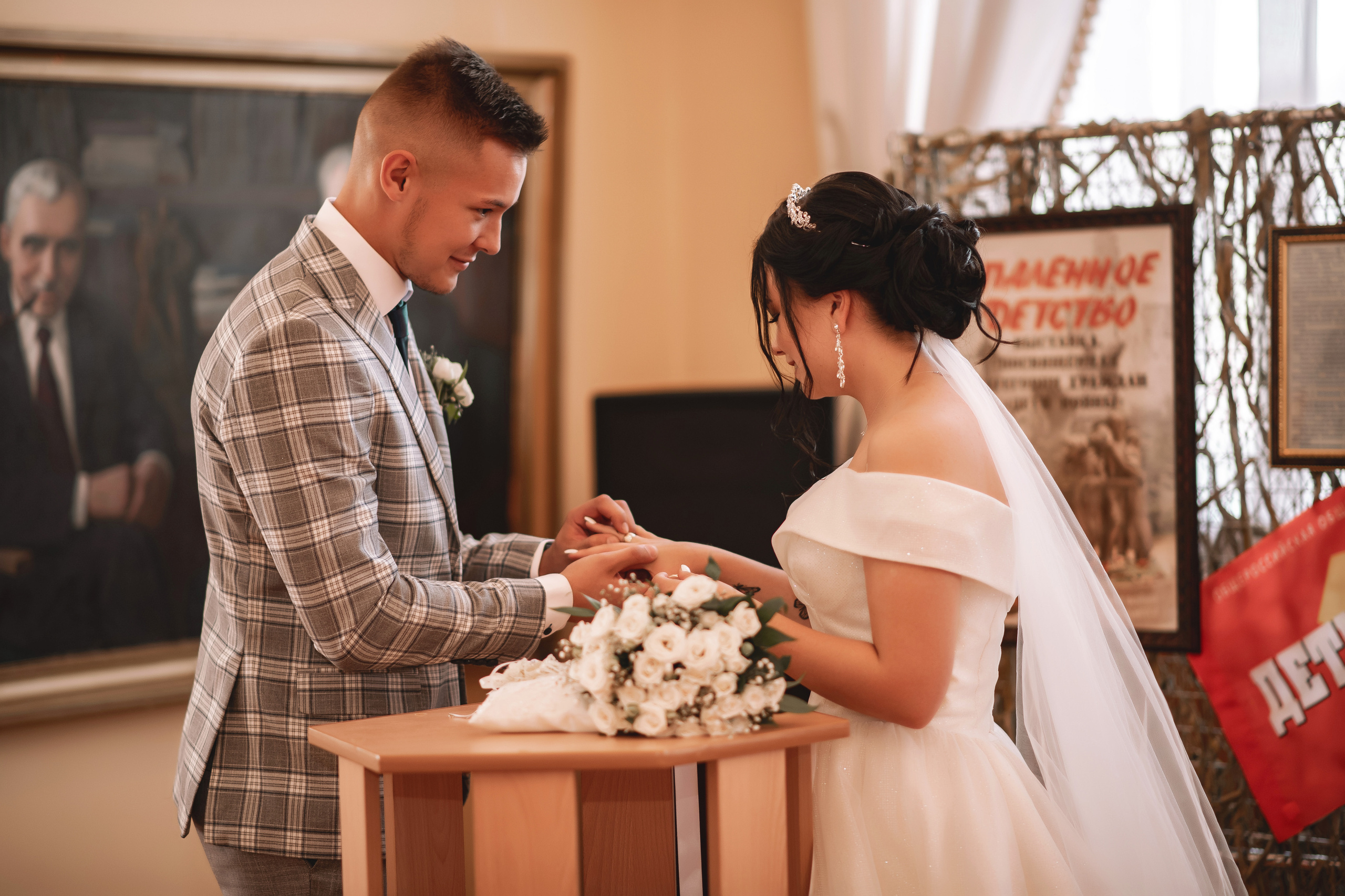 Илья и Виктория. Свадебный фотограф Белгород Валуйки Старый Оскол Воронеж