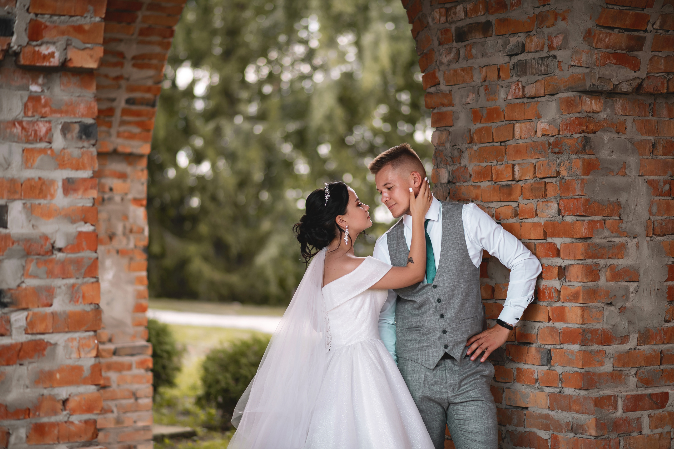 Илья и Виктория. Свадебный фотограф Белгород Валуйки Старый Оскол Воронеж