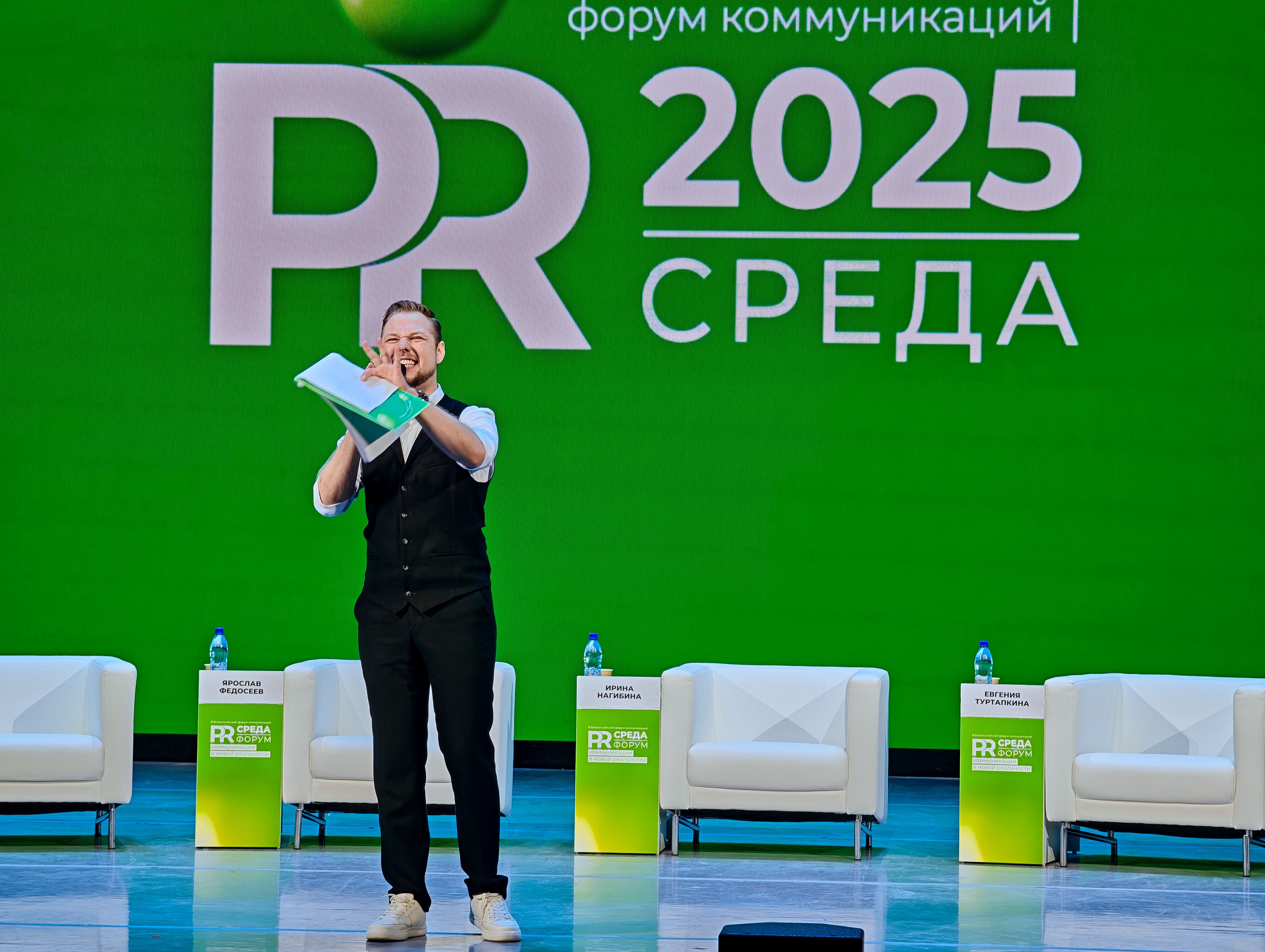 PR Среда в СФУ — СНЯТО НА СМАРТФОН (2 дня съёмок). Фотограф Яковлев Роман — Красноярск