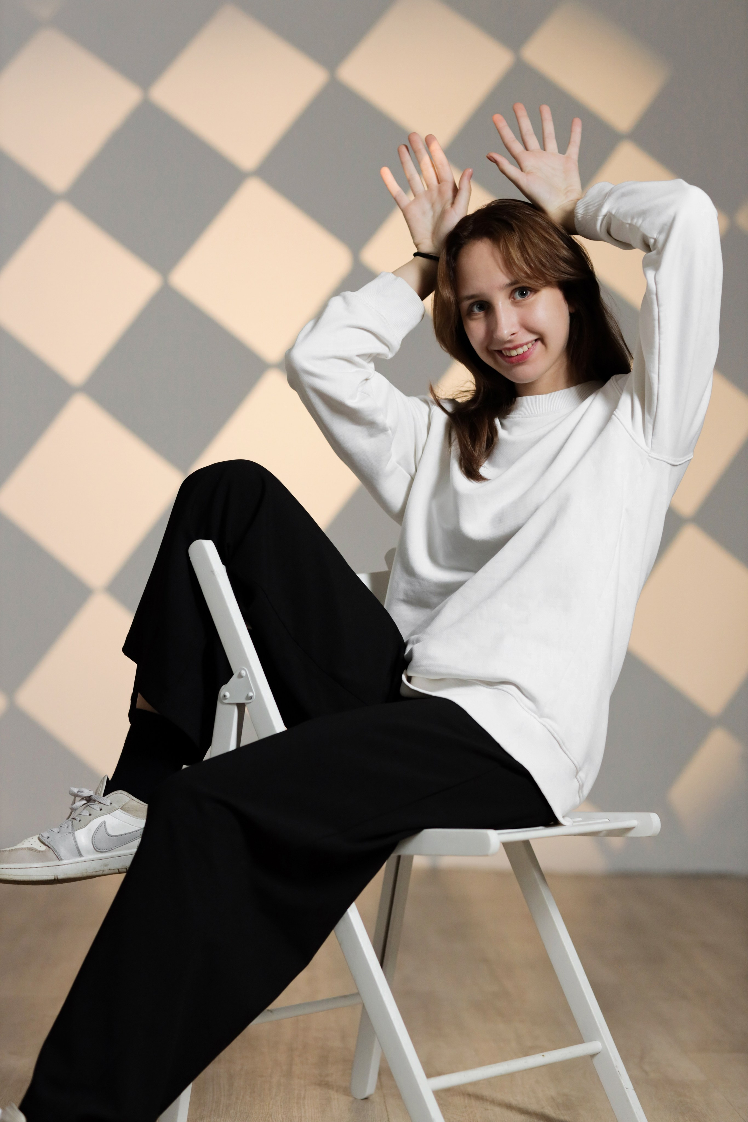 Стильный выпускной альбом «Золото». Выпускные альбомы в Тюмени для школ, садов, вузов спортивных секций