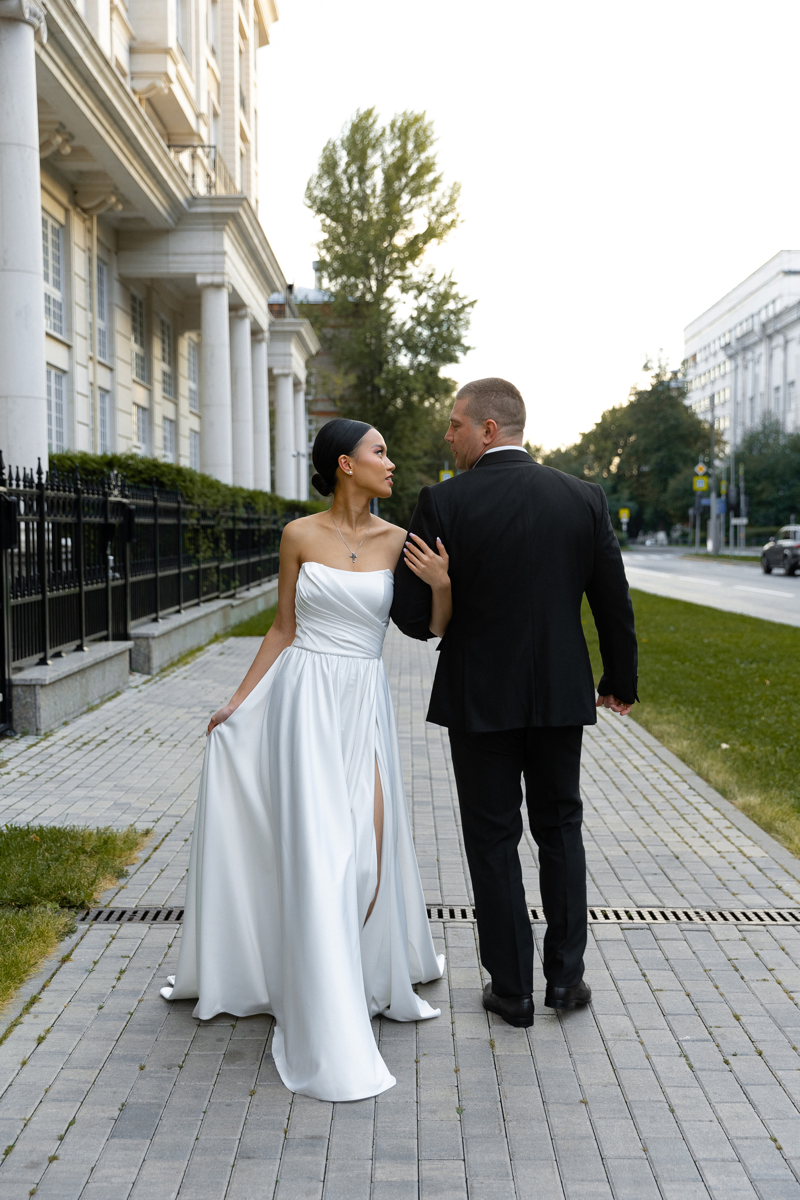 Чувствуй своё сердце. Э Т О М Ы