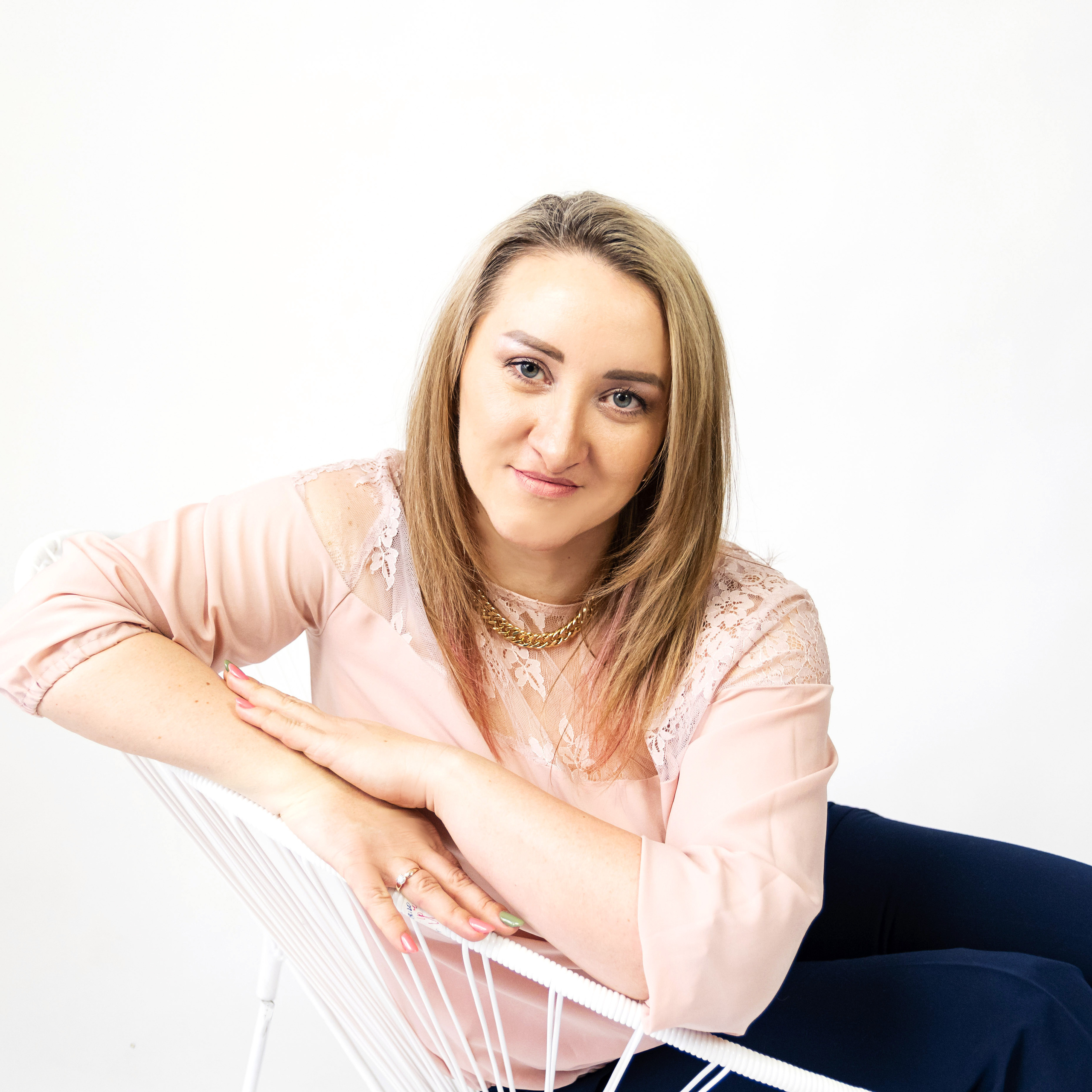 Контент съёмка для бухгалтера. Фотограф в Казани — Мила Чеклова