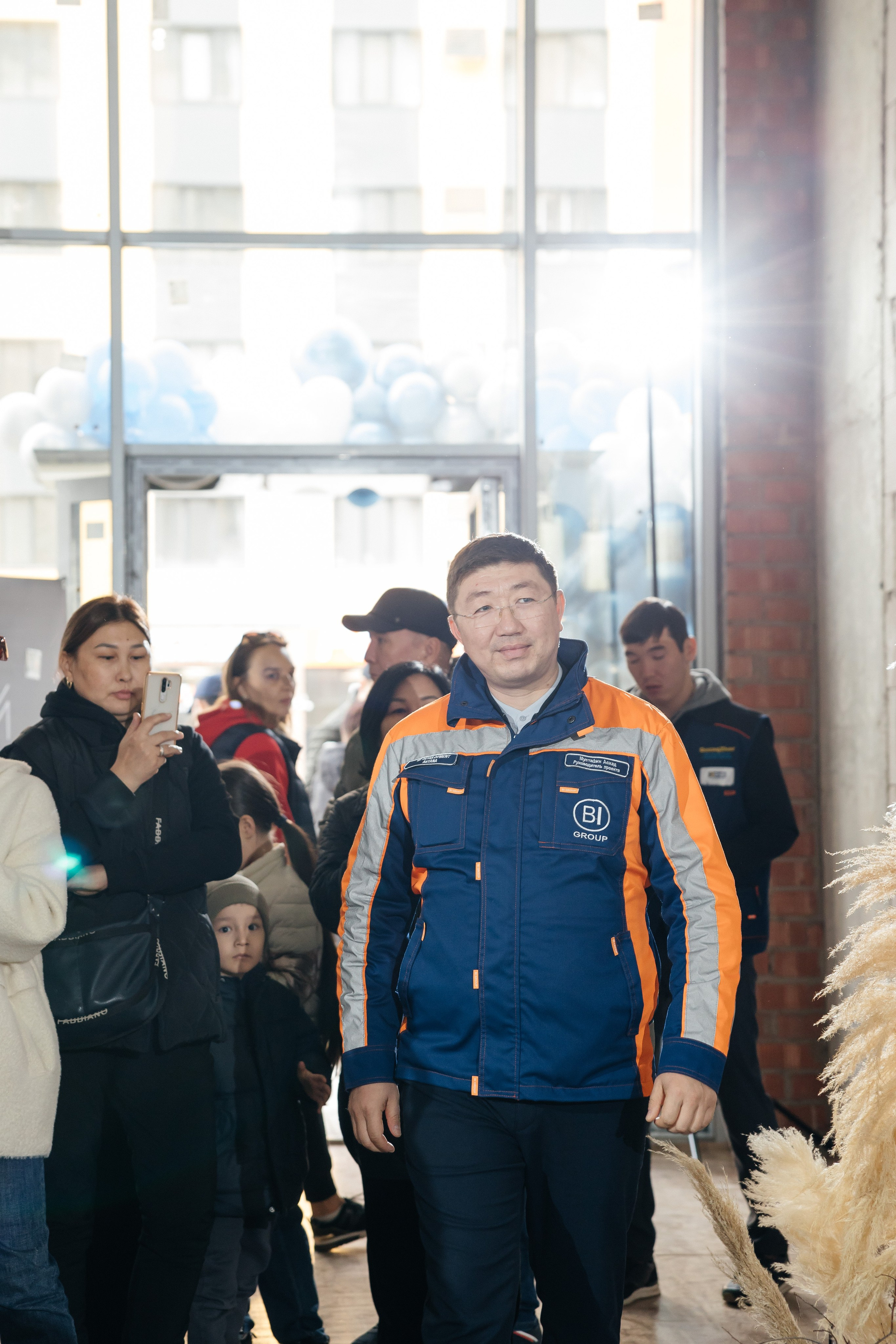 Проект 1. Вручение ключей BI Group. Дата: октябрь 2023. Профессиональный фотограф в городе Астана/Алматы Даурен Сембаев