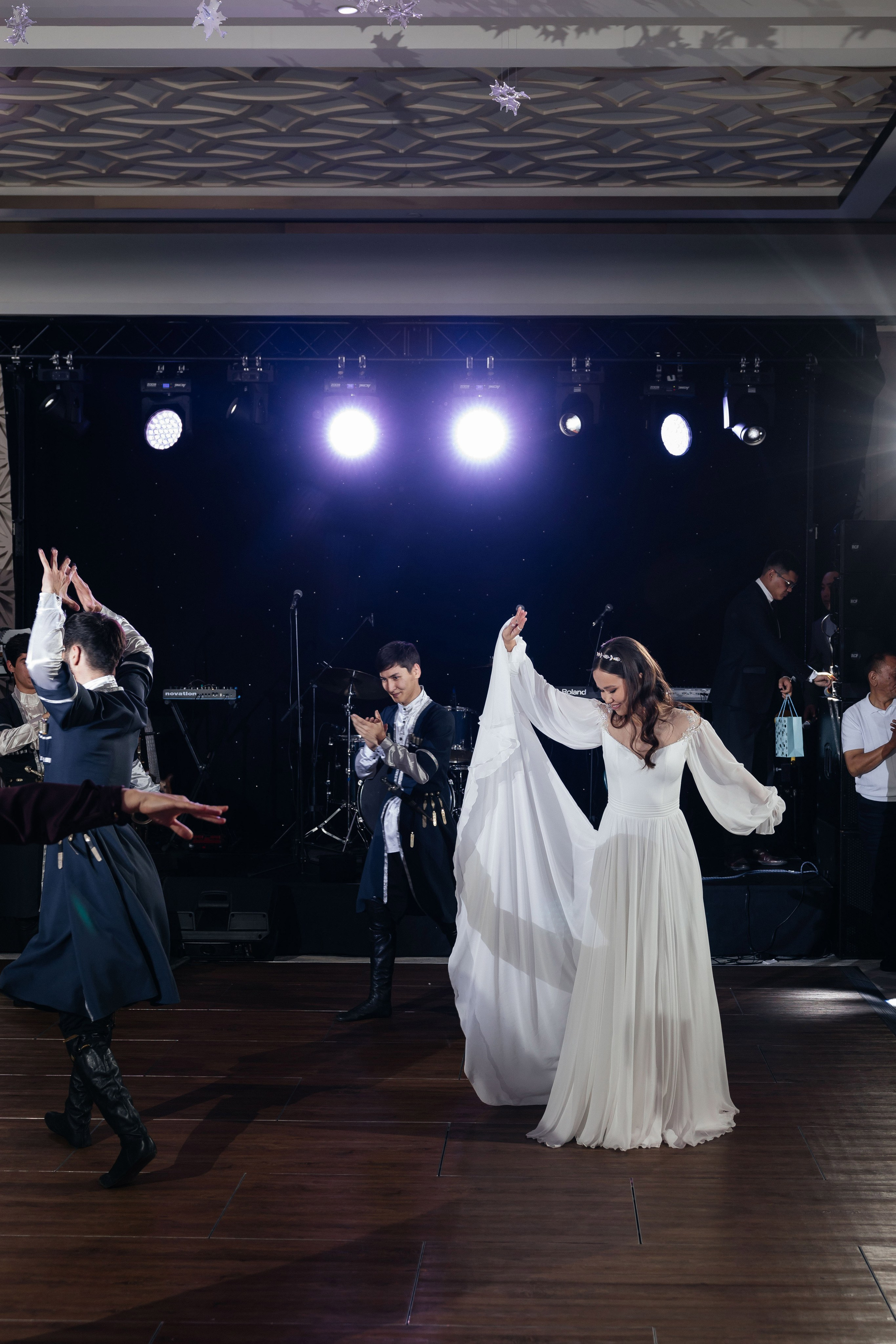 Alina Uzatu. Профессиональный фотограф в городе Астана/Алматы Даурен Сембаев