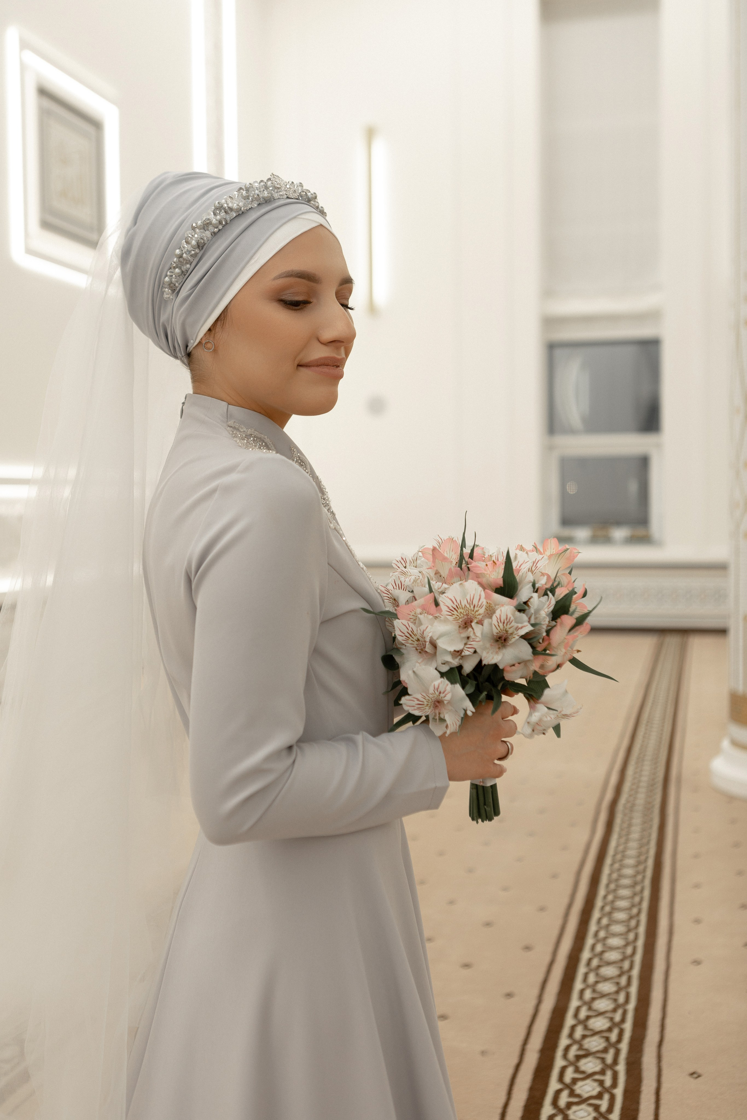 R & A. Главная