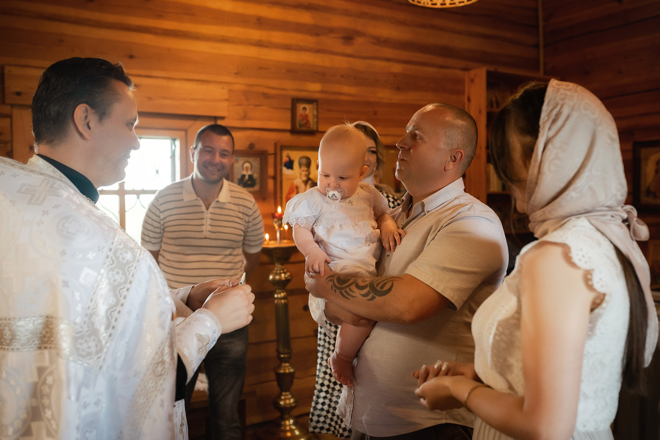Крещение Дарьи в храме преп. Сергия Радонежского. Семейный фотограф в Ростове-на-Дону Татьяна Литвинова