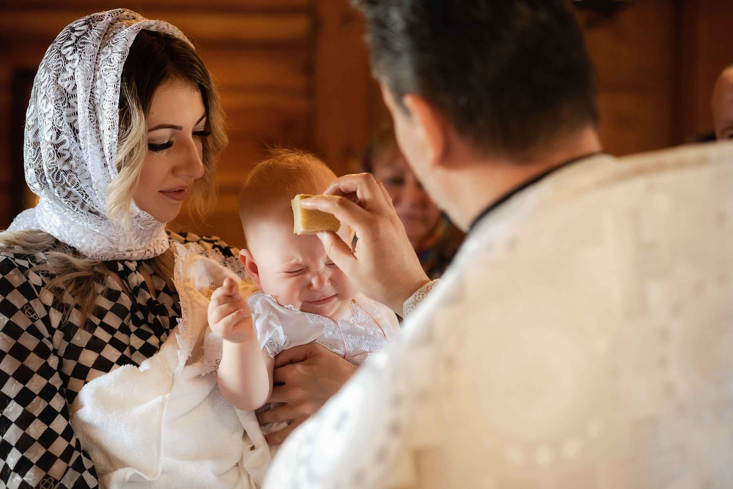 Крещение Дарьи в храме преп. Сергия Радонежского. Семейный фотограф в Ростове-на-Дону Татьяна Литвинова